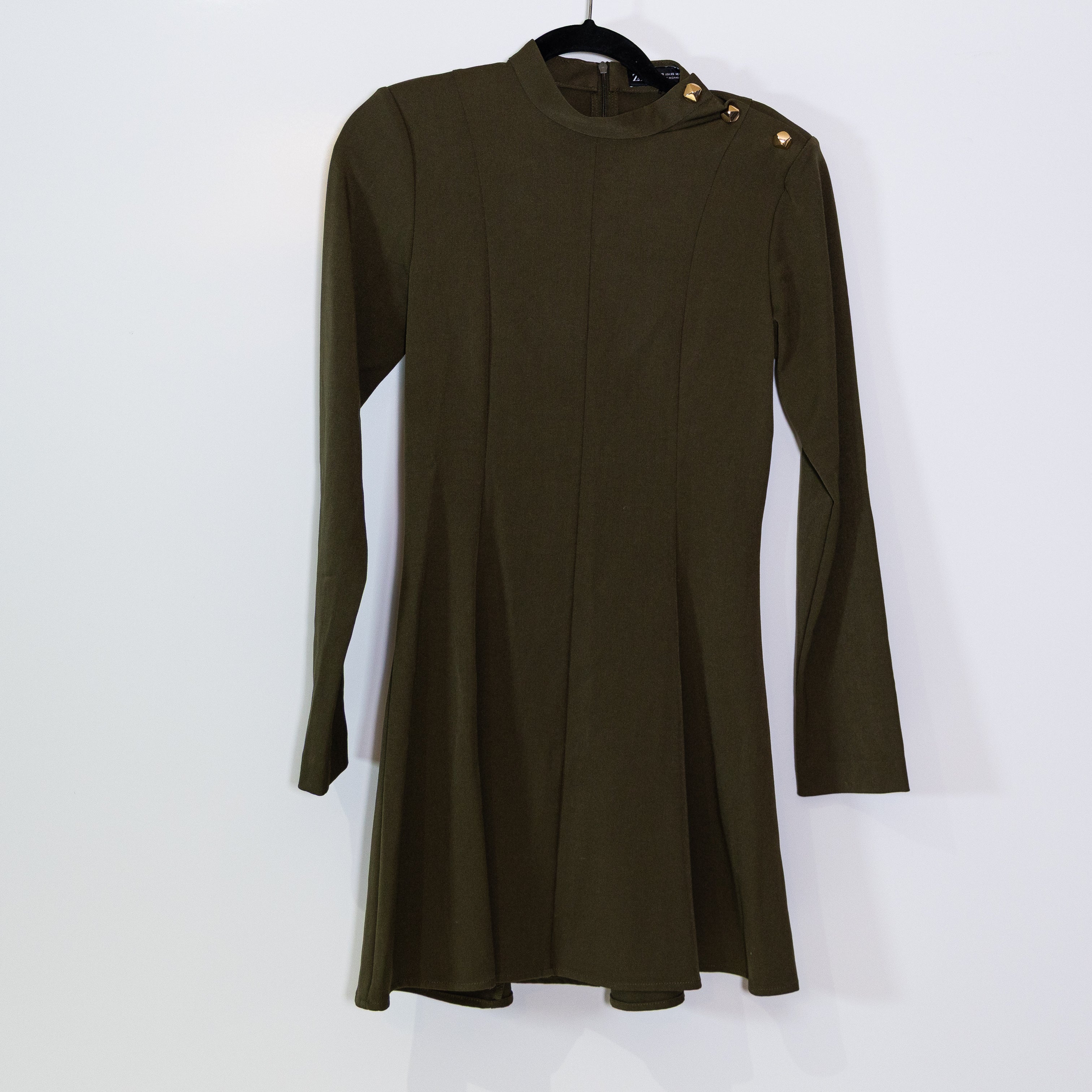 Zara Stretch Knit Pleated Mock Neck Button Detail Long Sleeve Swing Dress Green