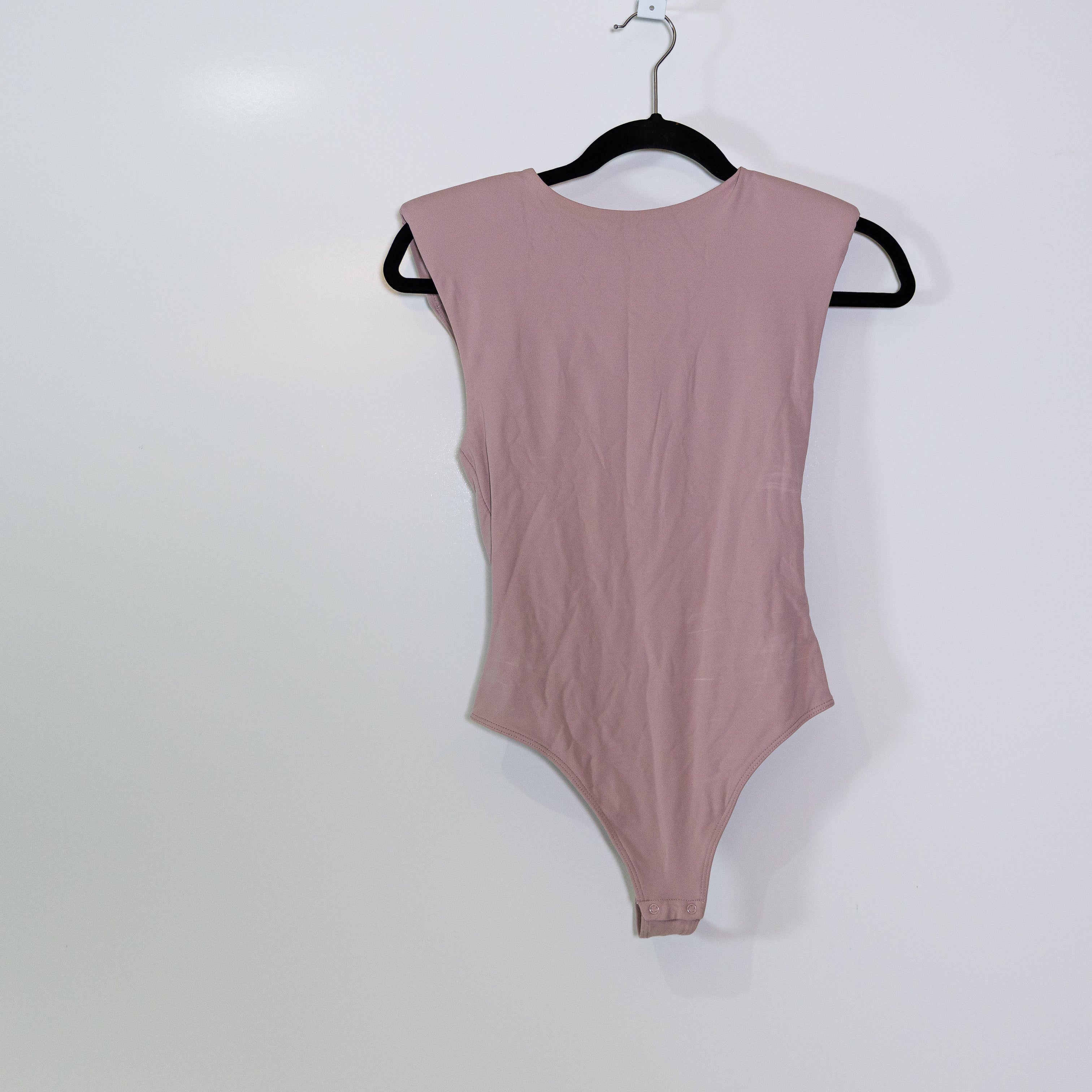 Babaton Aritzia Contour Shoulder Pad Tank Top One Piece Bodysuit Mauve Small