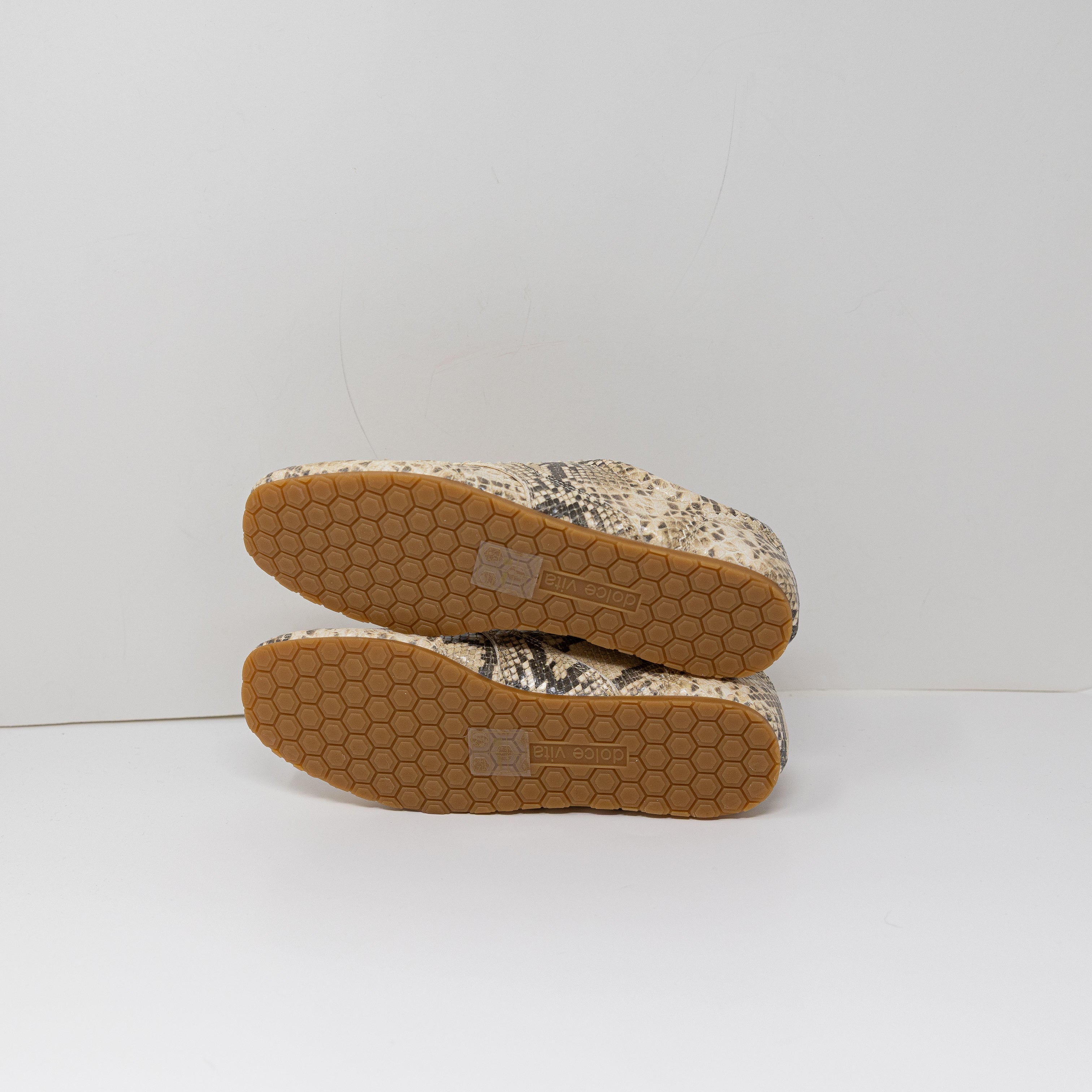 NEW Dolce Vita Dorie Genuine Leather Natural Snake Print Pattern Low Top Sneaker