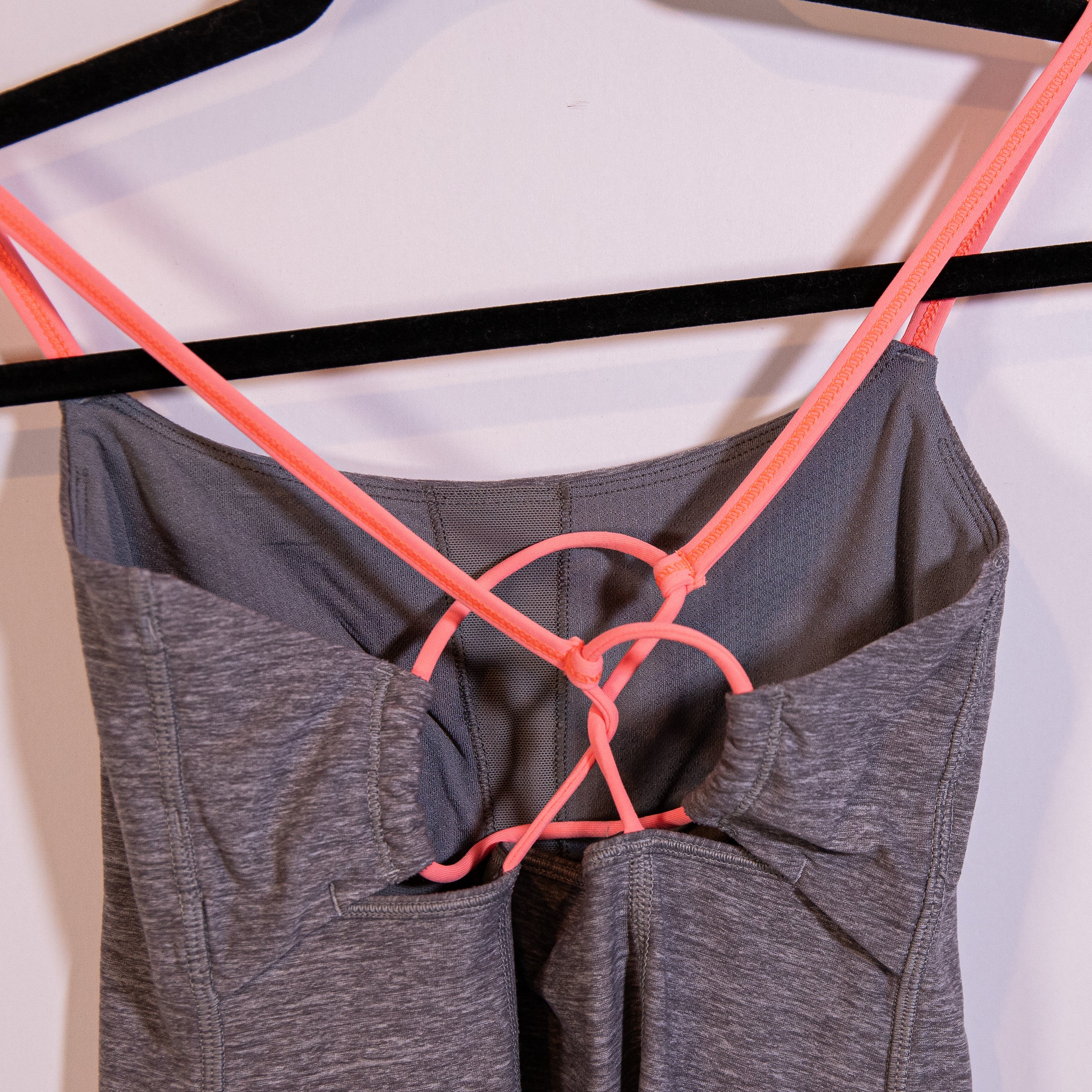 Lululemon Dancing Warrior Athletic Work Out Tank Top Heathered Slate Grapefruit