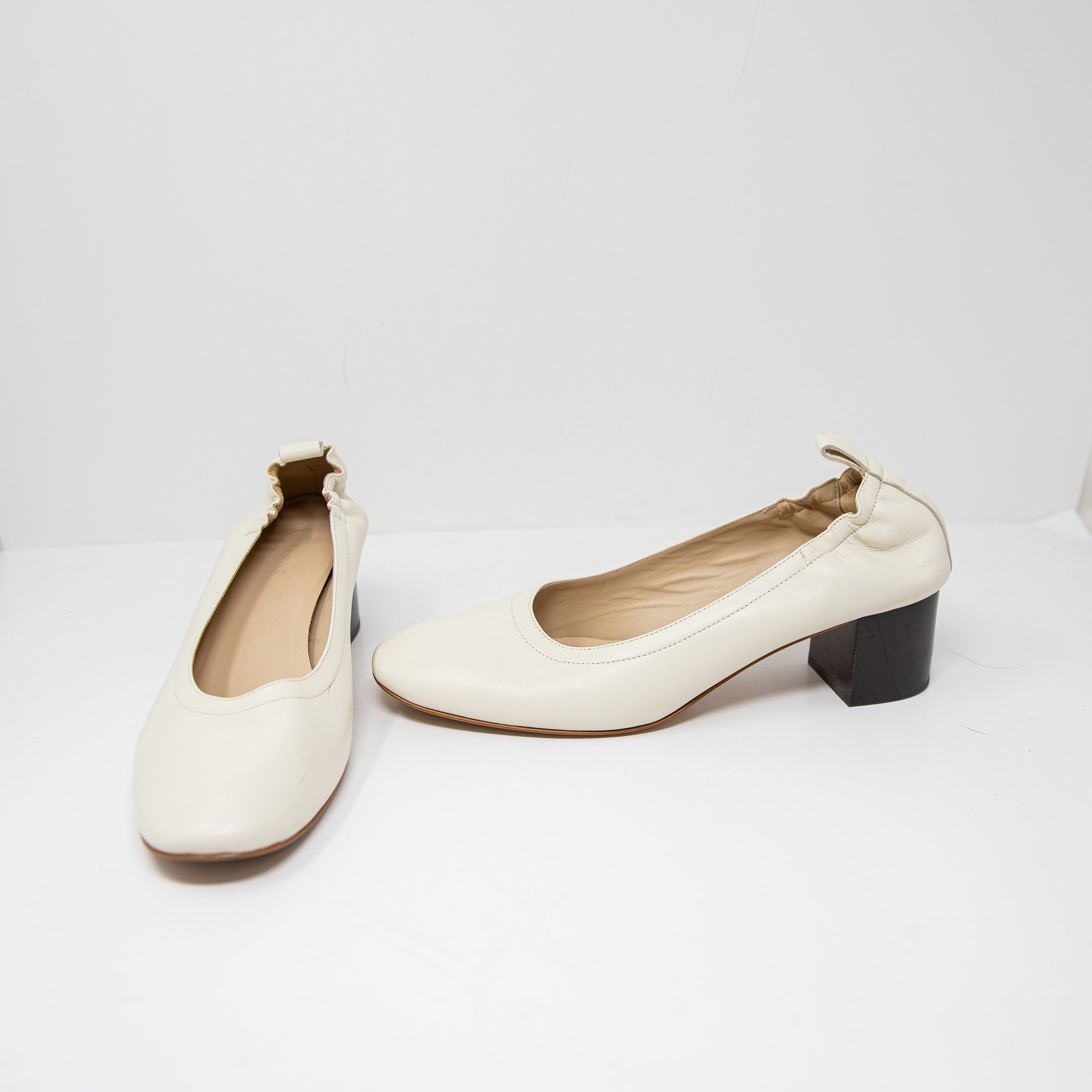 Everlane The Day Heel Genuine Leather Round Toe Slip On Pumps Shoes Ivory 11