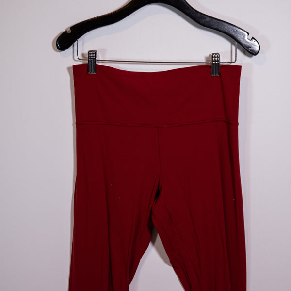 Lululemon Women's Align High Rise Athletic Work Out Crop Leggings Merlot Red 12