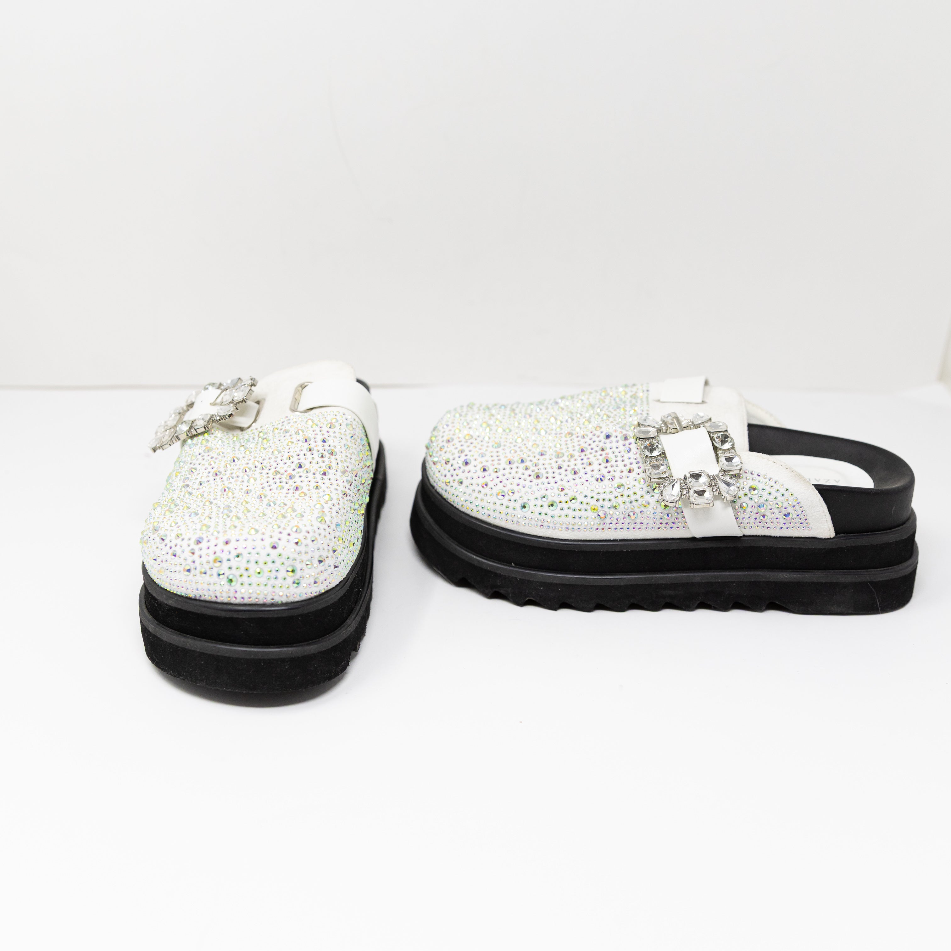 NEW Azalea Wang Desdemona Rhinestone Crystal Embellished Slip On Flats White 6