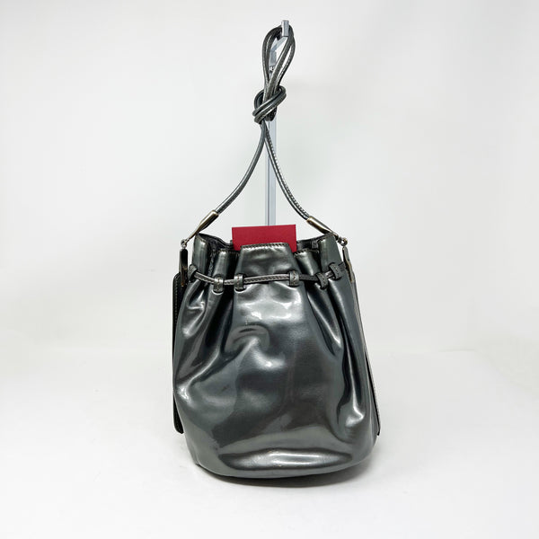 NEW Salvatore Ferragamo Silver Metallic Leather Crossbody Bucket Purse Bag