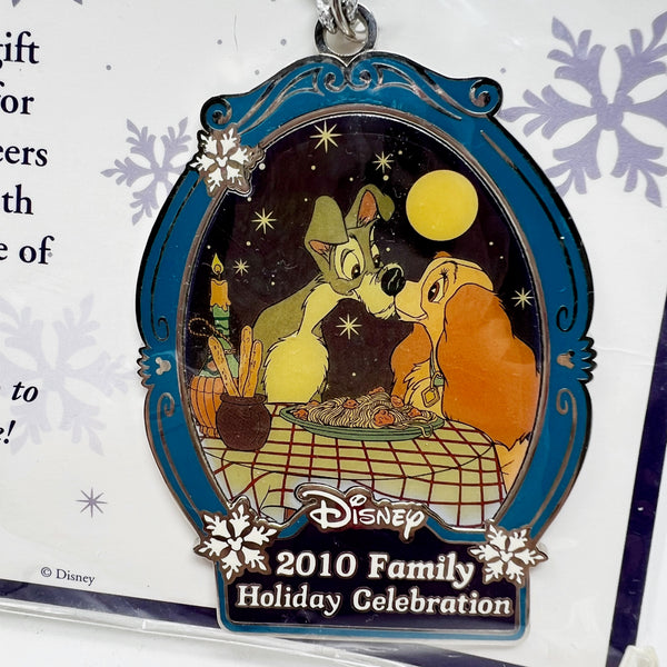 NEW Walt Disney World 2010 Family Holiday Celebration Christmas Holiday Ornament