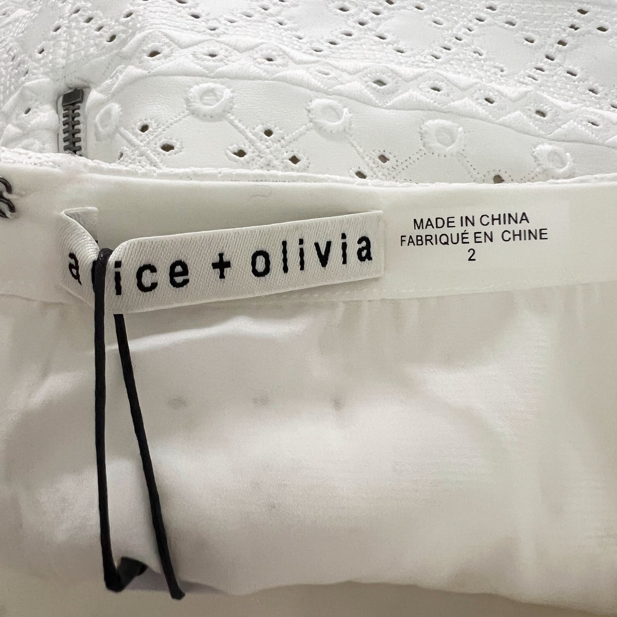 NEW Alice + Olivia Riley Faux Vegan Leather Perforated Mini Skirt Off White 2
