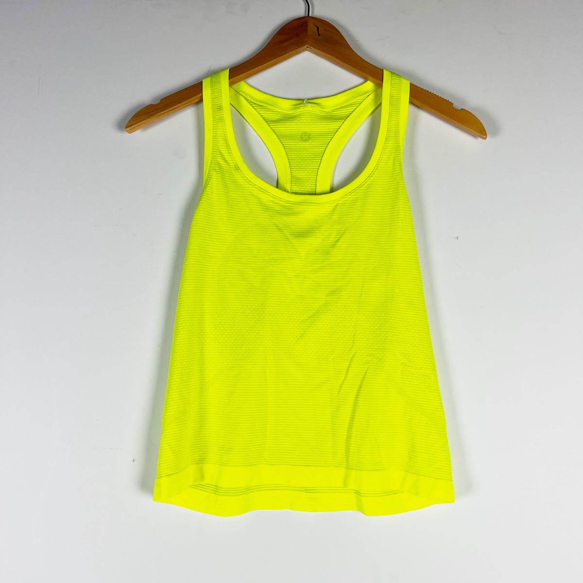 Lululemon Swiftly Tech Racerback Athletic Work Out Tank Top Highlight Yellow 6