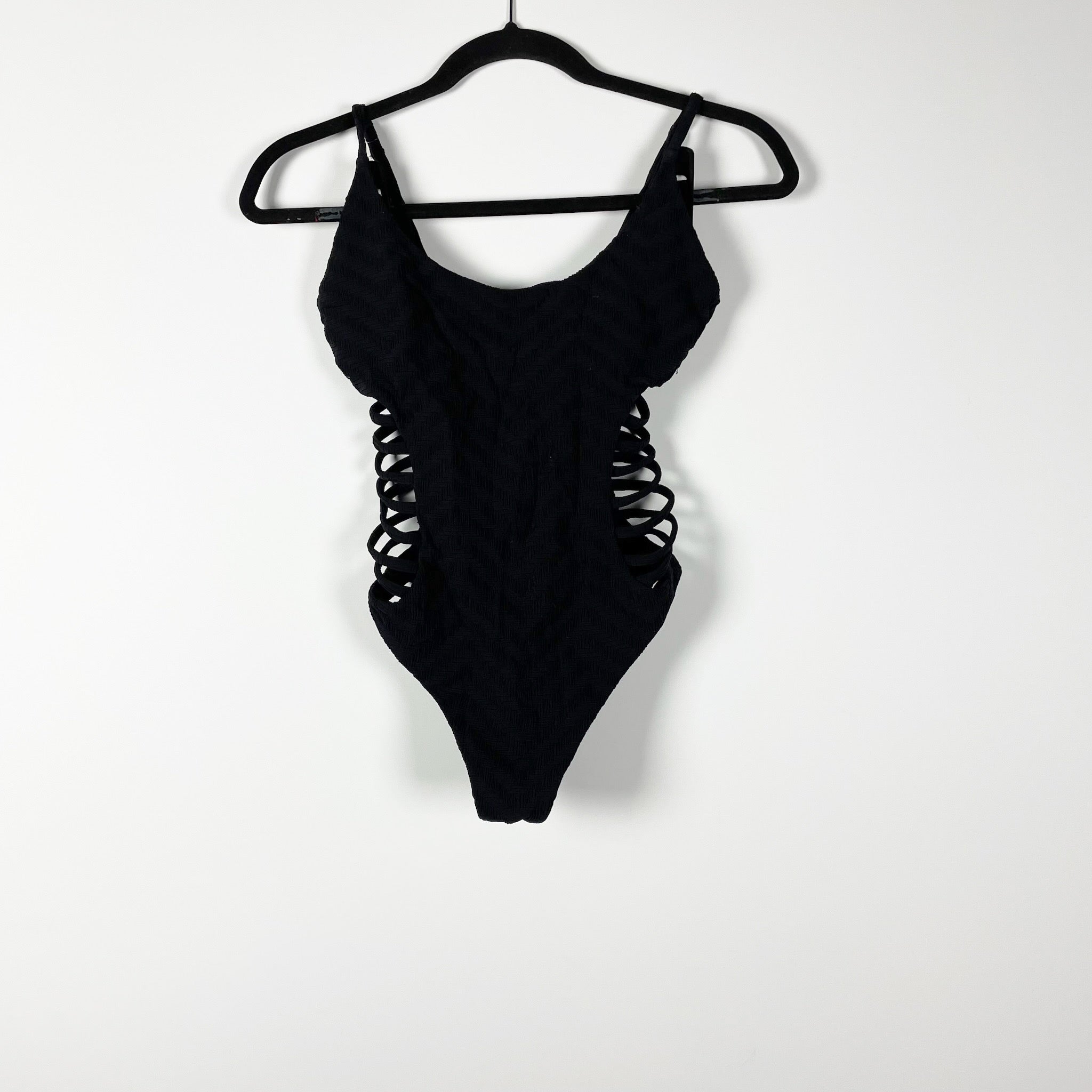 Red Carter Perforated Cut Out Full One Piece Textured Black Swim Bathing Suit S