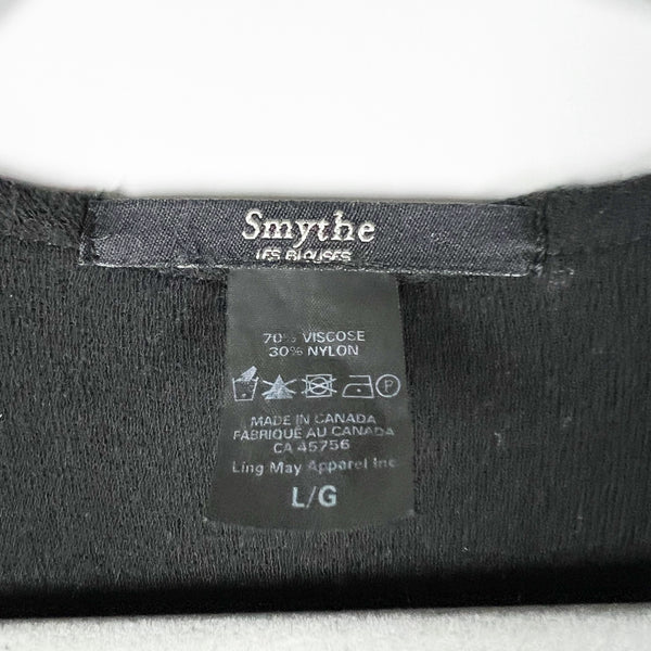 Smythe Knit Stretch Super V Neck Curved Hem Quarter Sleeve Pullover Sweater L