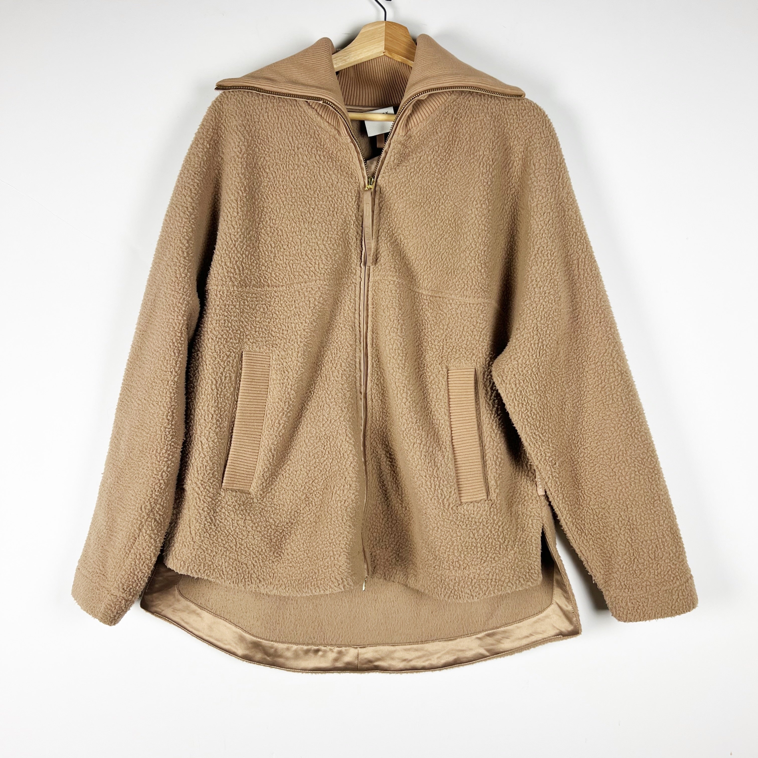 Varley Women's Olivia Borg Fleece Teddy Full Zip Jacket Chanterelle Beige Small