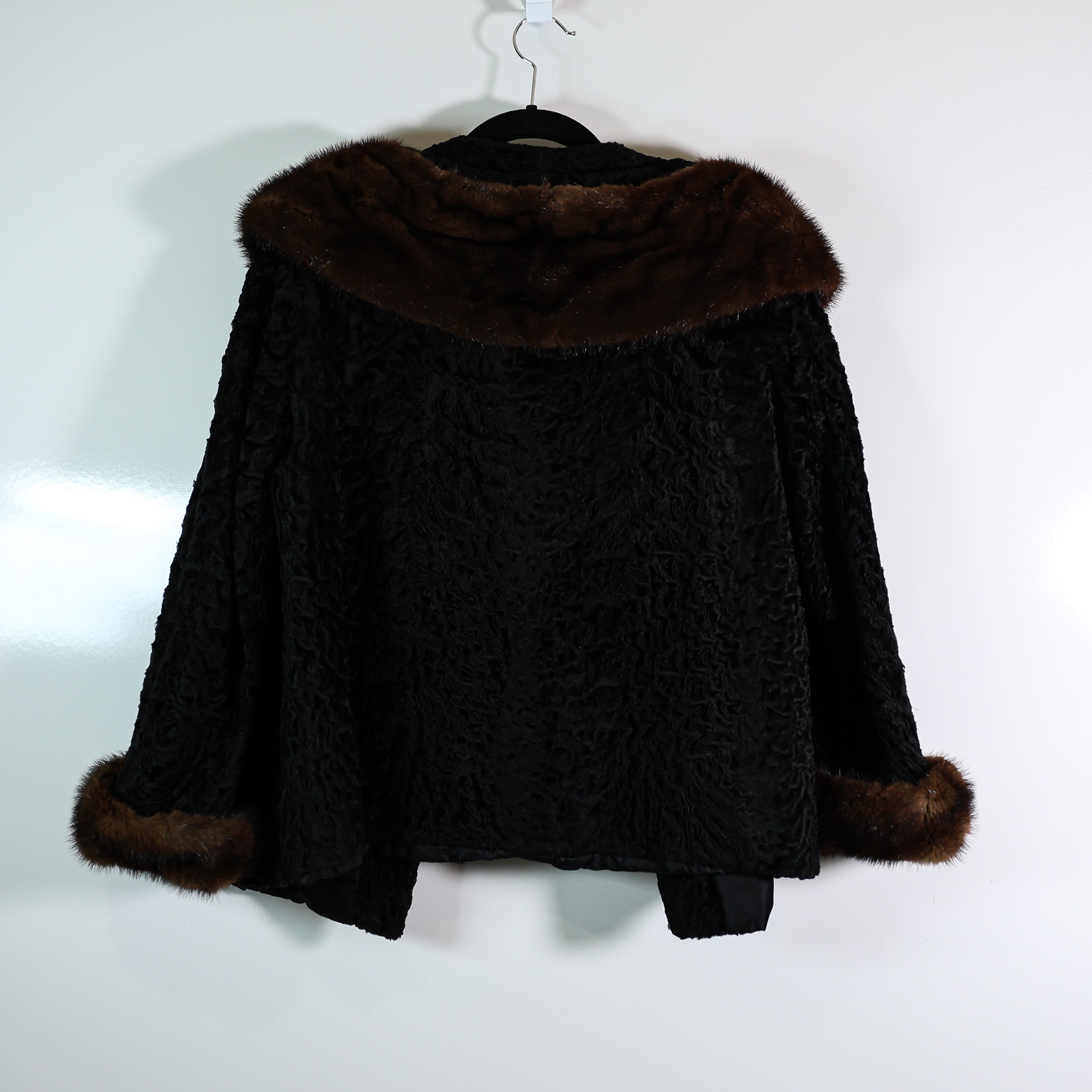 Vintage Flora Shearling Lamb Fox Fur Trim Collar Sleeve Black Brown Coat Jacket