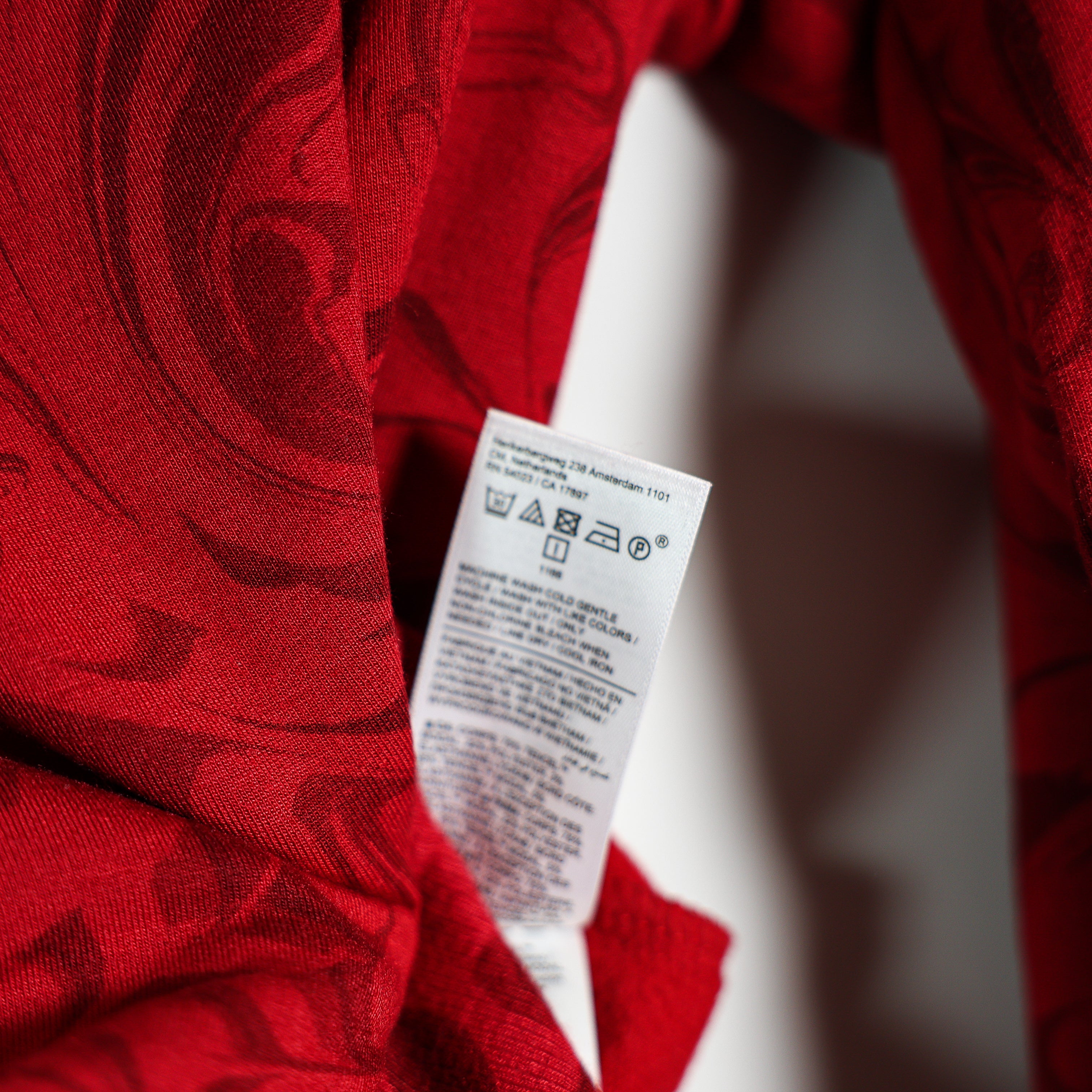 Athleta Women's Coaster Luxe V Neck Sweatshirt Agate Paisley Print Sweatshirt XS