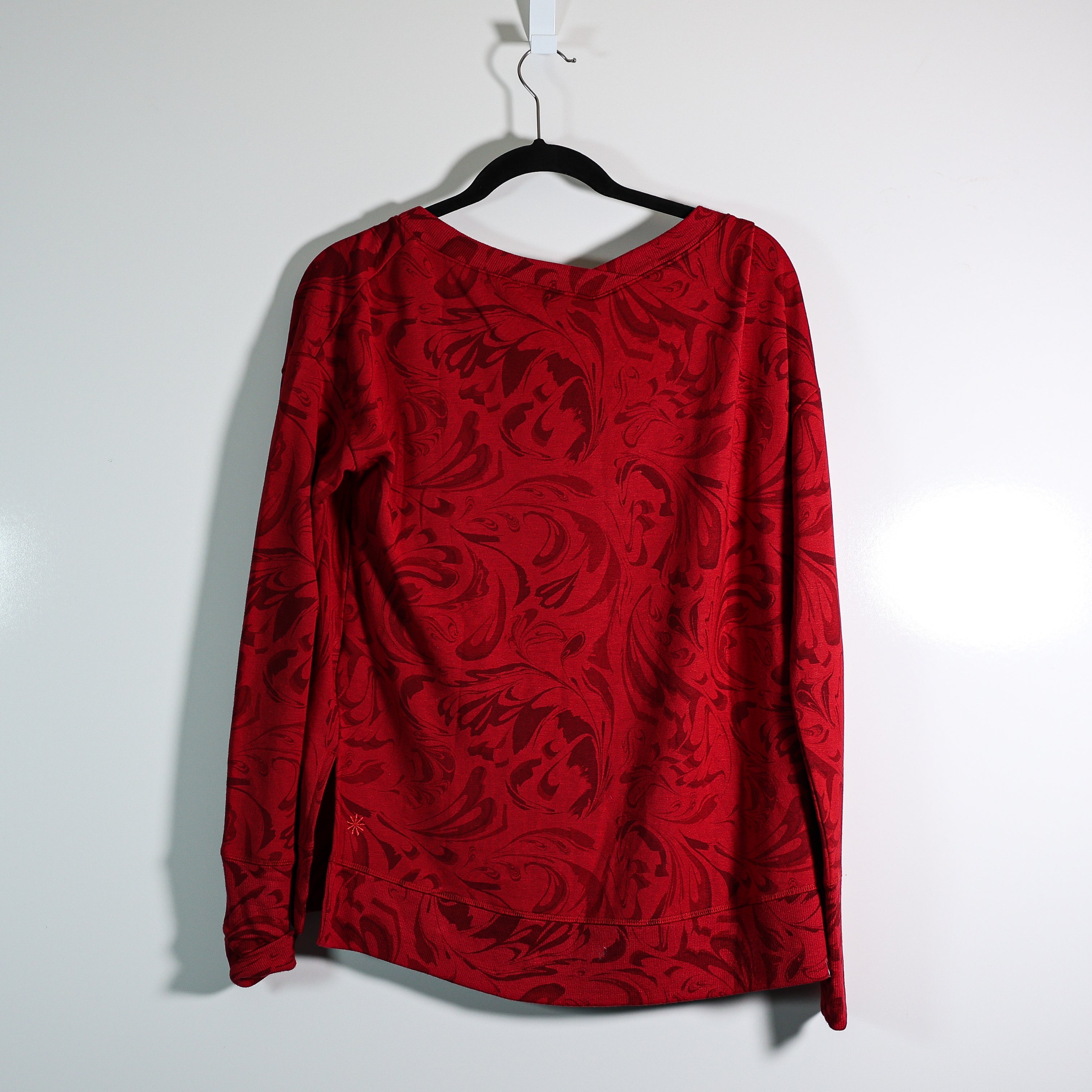 Athleta Women's Coaster Luxe V Neck Sweatshirt Agate Paisley Print Sweatshirt XS