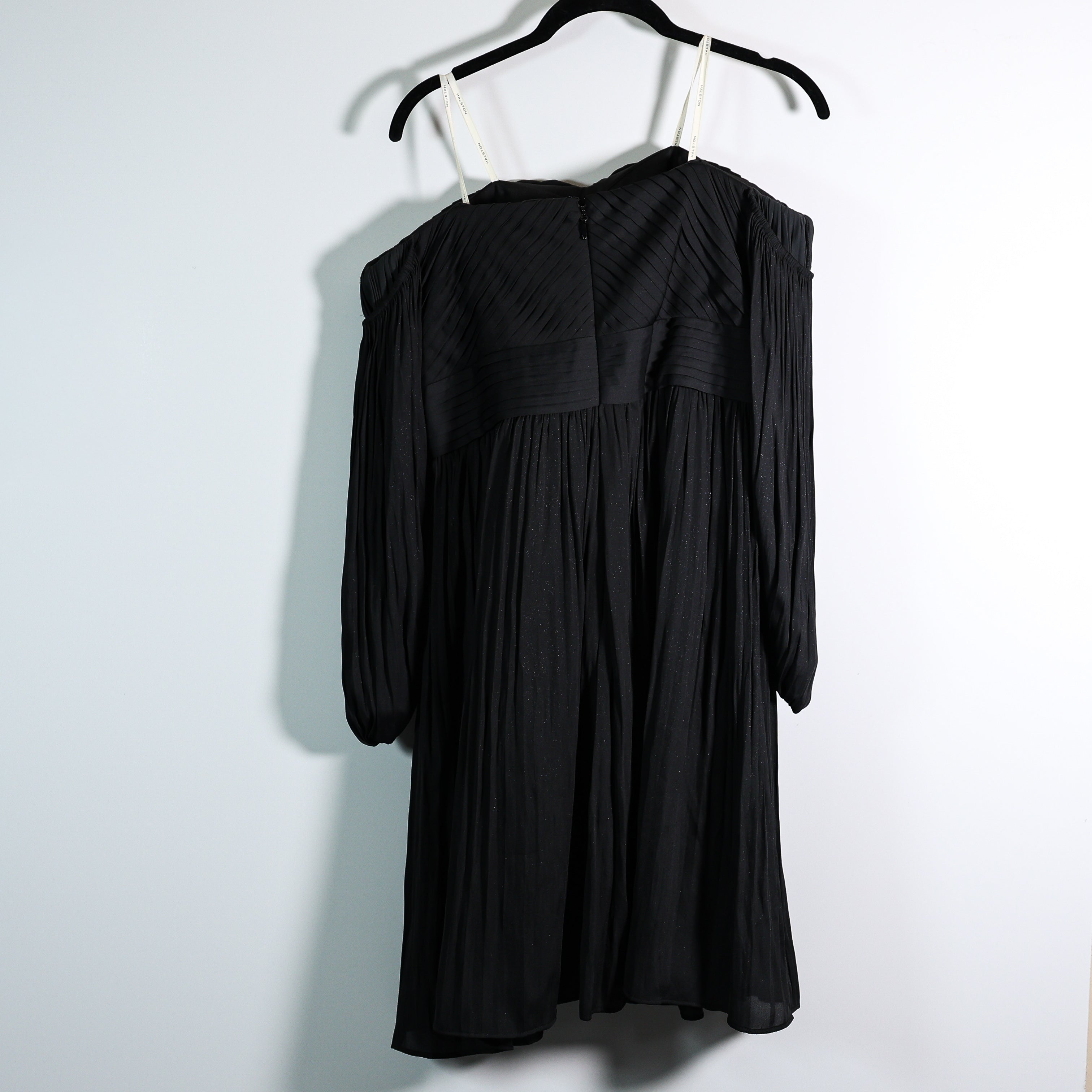 Halston Gathered Pleated Off The Shoulder Strapless Cocktail Party Dress Black M