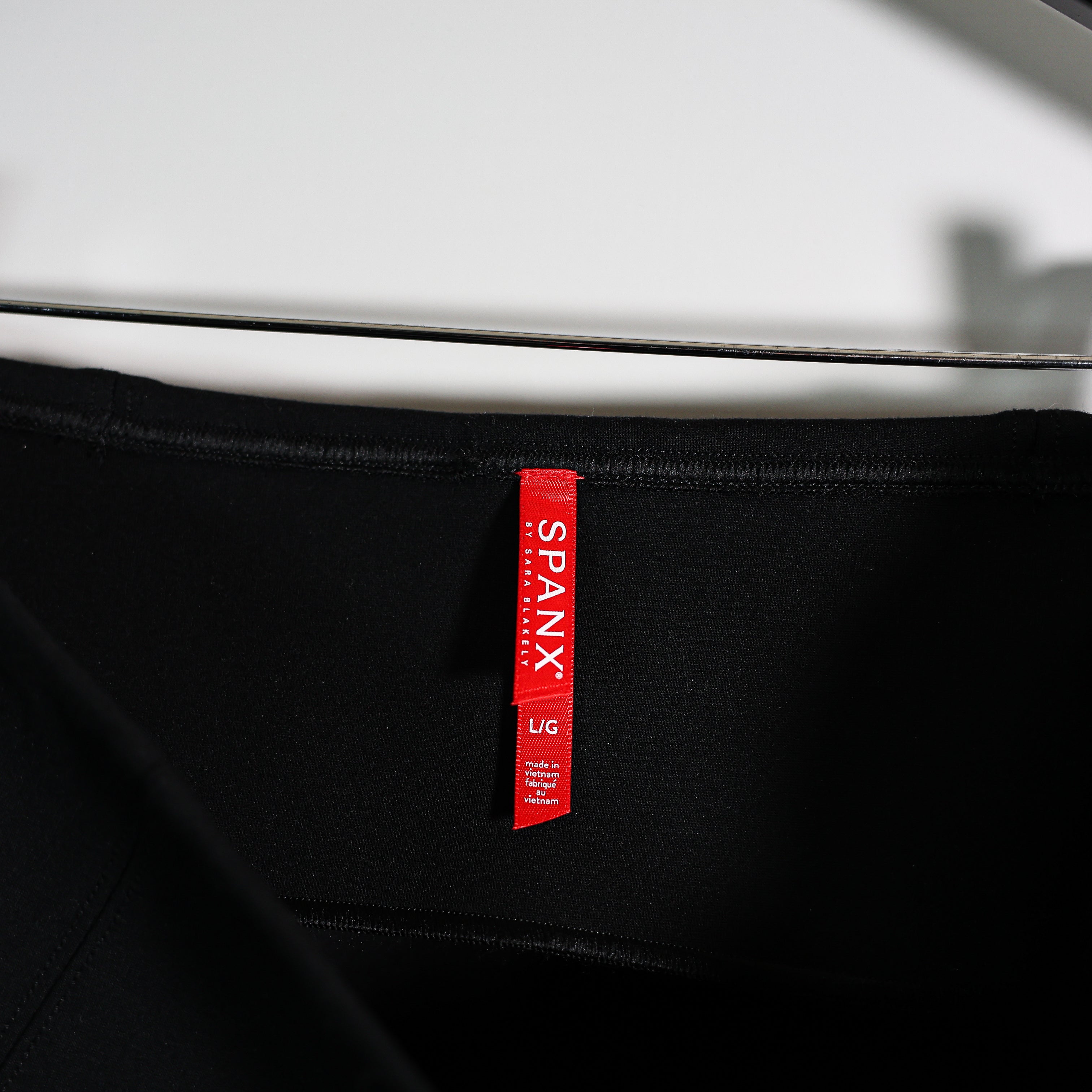 Spanx Women's The Perfect Black Ponte Stretch Pencil Mid Rise Skirt Large