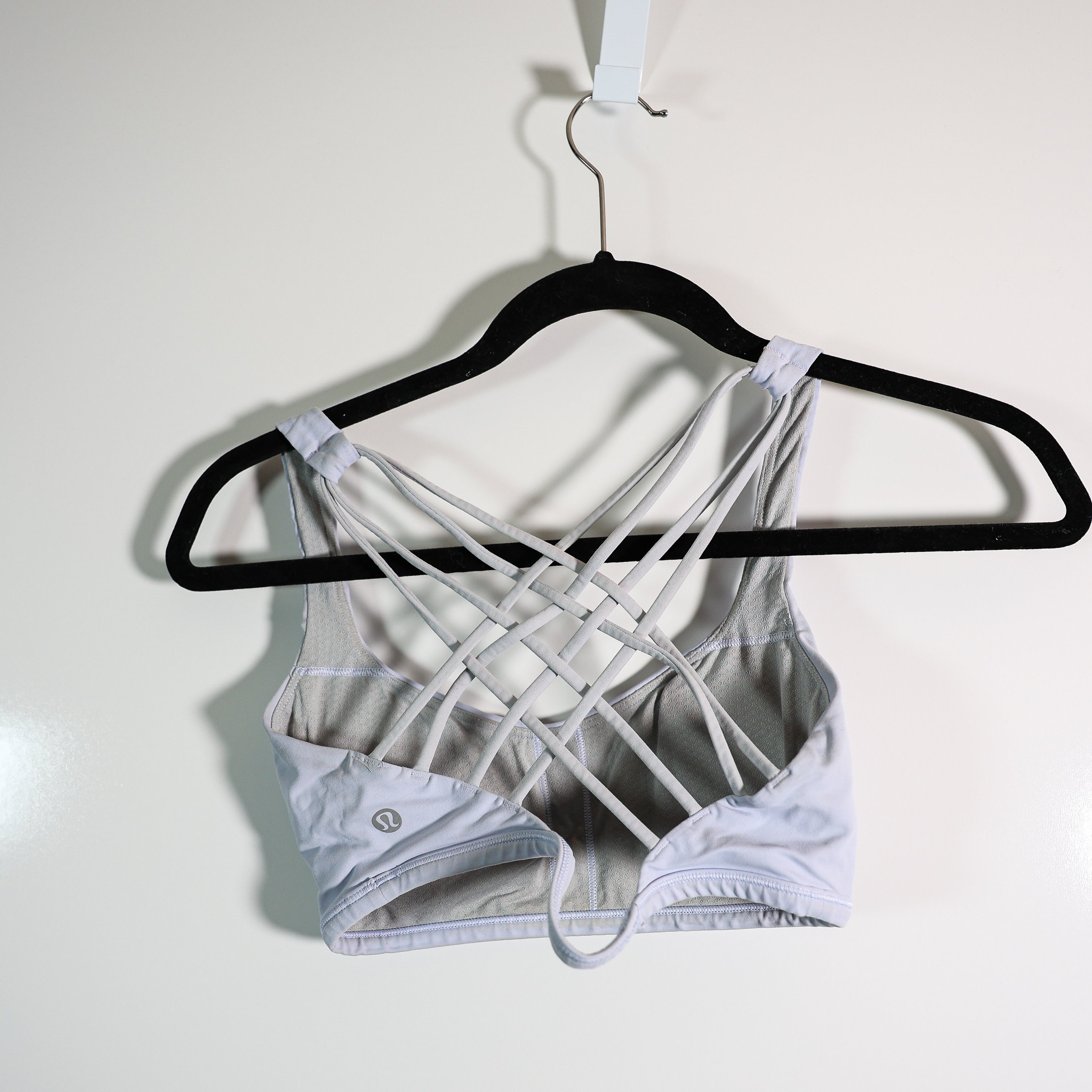 Lululemon Women's Free To Be Strappy Athletic Work Out Sports Bra Light Blue 6