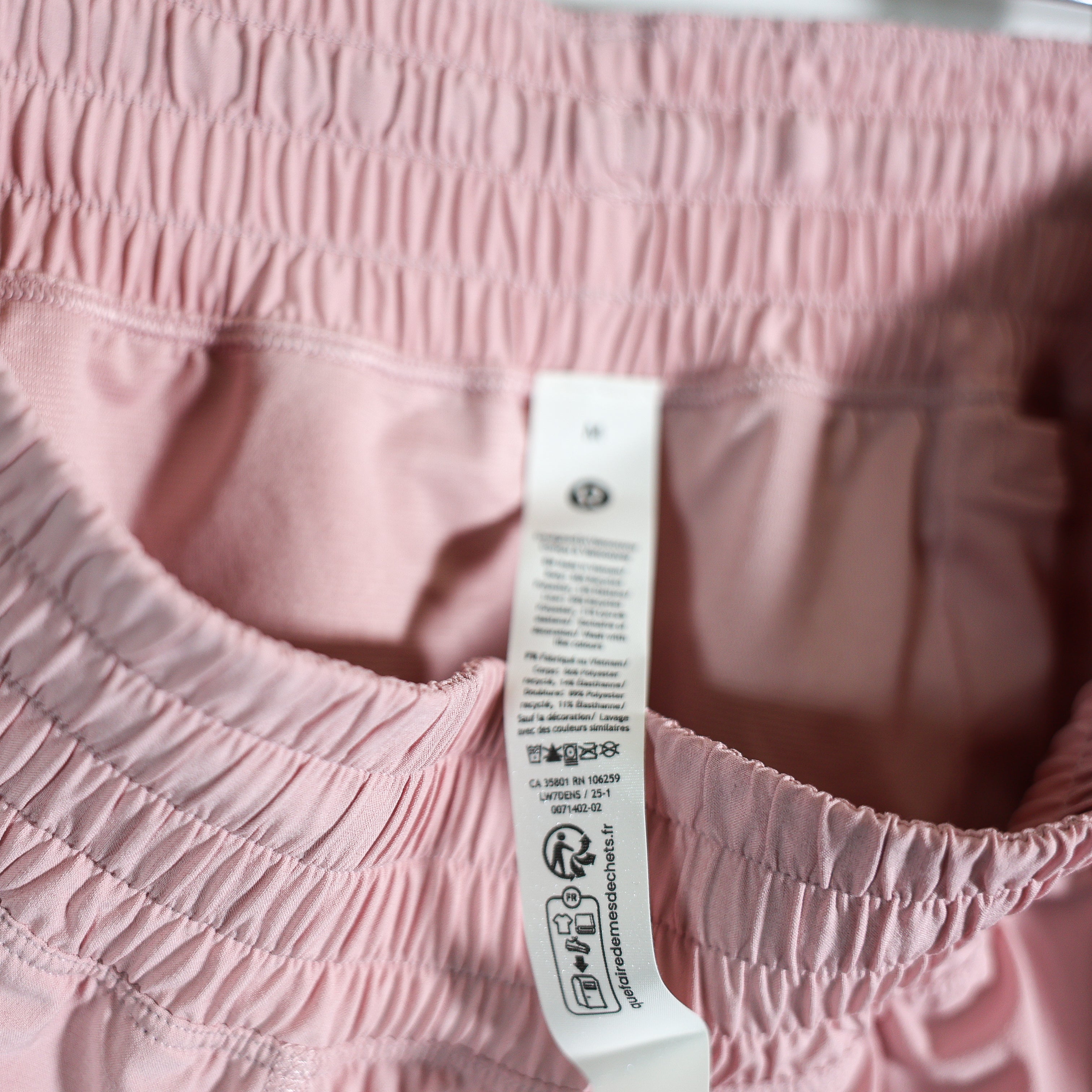 NEW Lululemon Shake It Out High Rise Athletic Running Shorts 2.5" Pink Haze M