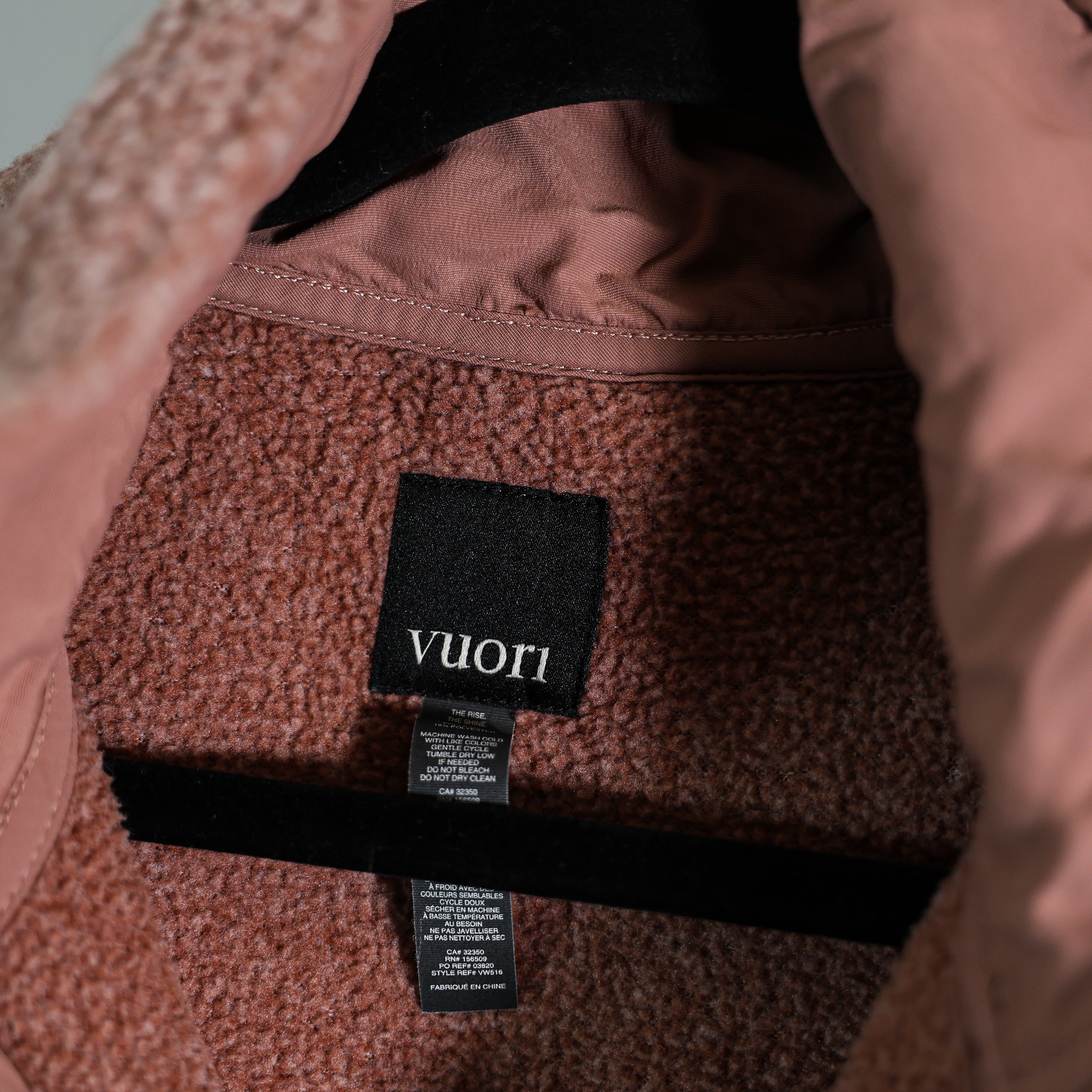 Vuori Women's Alpine Sherpa Fuzzy Full Zip Athletic Jacket Terracotta Pink Small