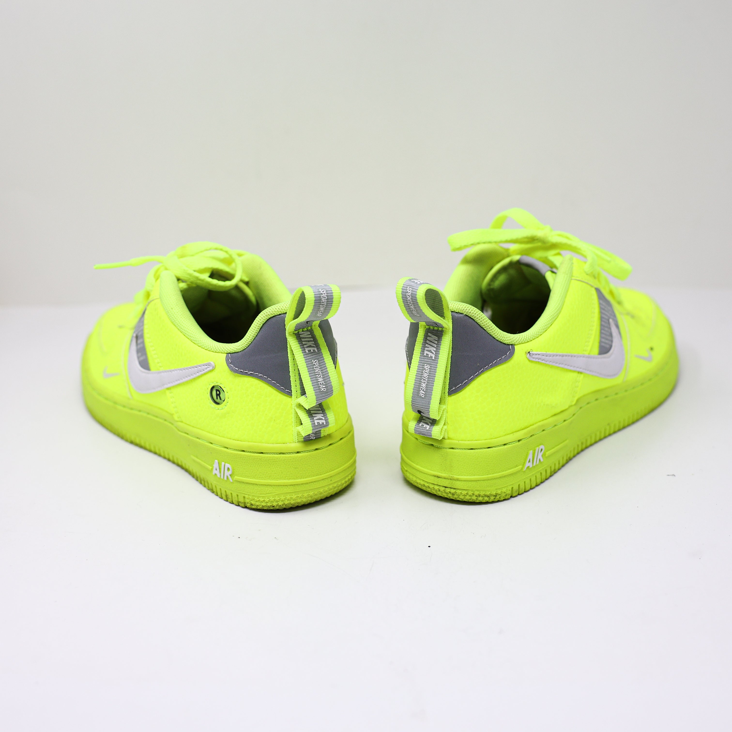 Nike Youth Air Force 1 LV8 Utility Volt Neon Yellow Low Top Sneakers Shoes 5.5Y