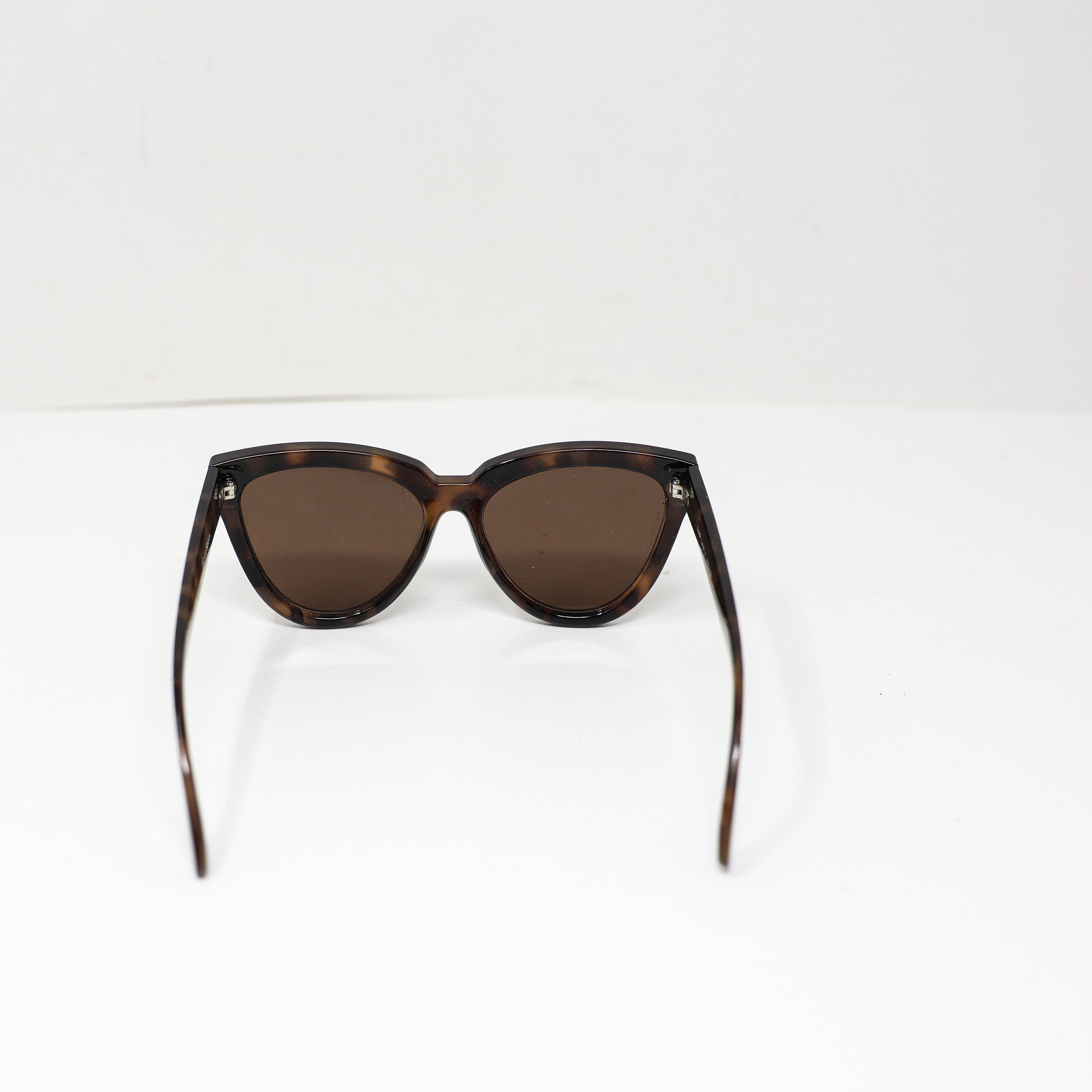 Le Specs Liar Liar Oversize Cat Eye Sunglasses Volcanic Tortoise Brown