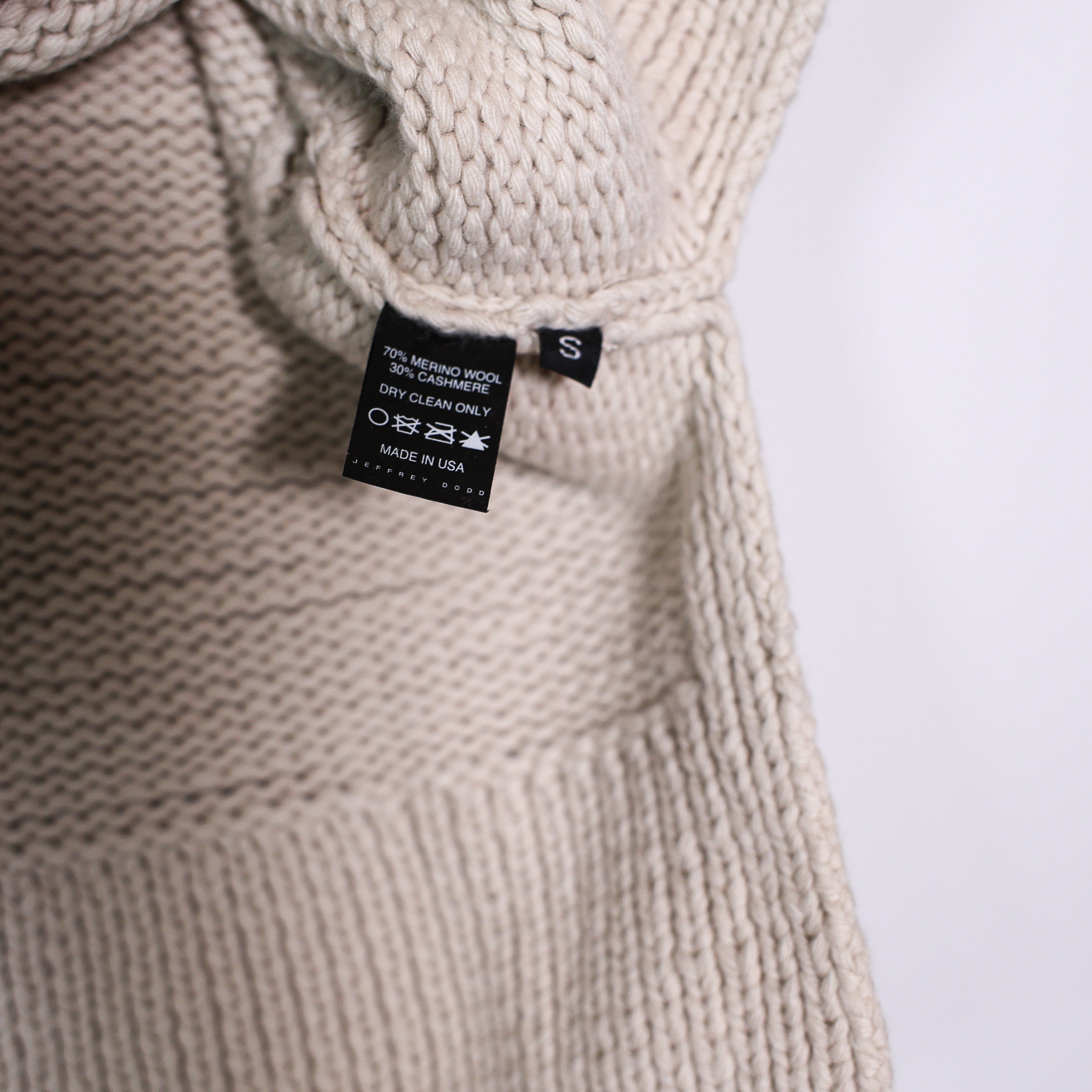 Jeffrey Dodd Cashmere Chunky Knit Short Sleeve Turtleneck Pullover Sweater Small