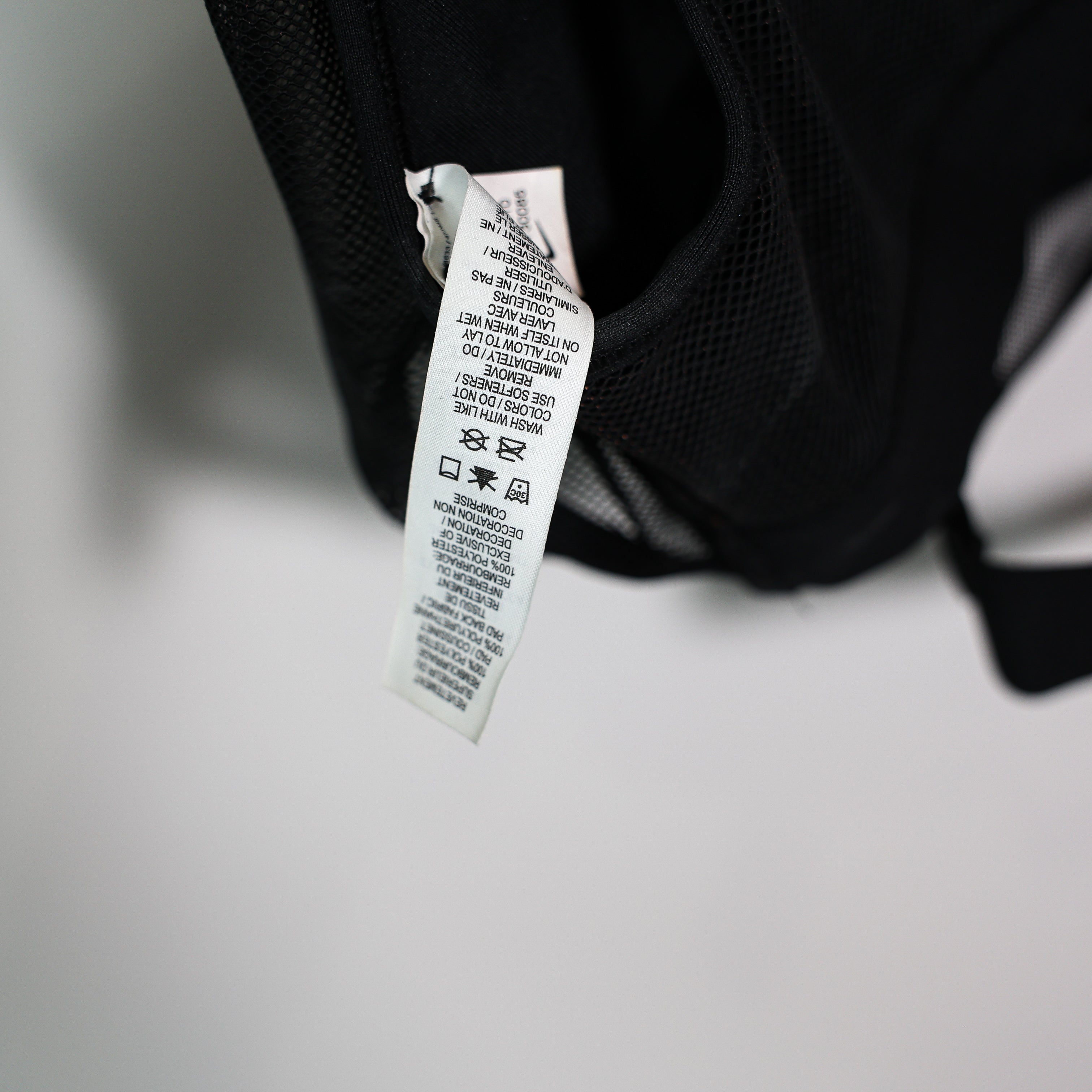 Nike Women's Air Mesh High Intensity Athletic Training Work Out Sports Bra Black