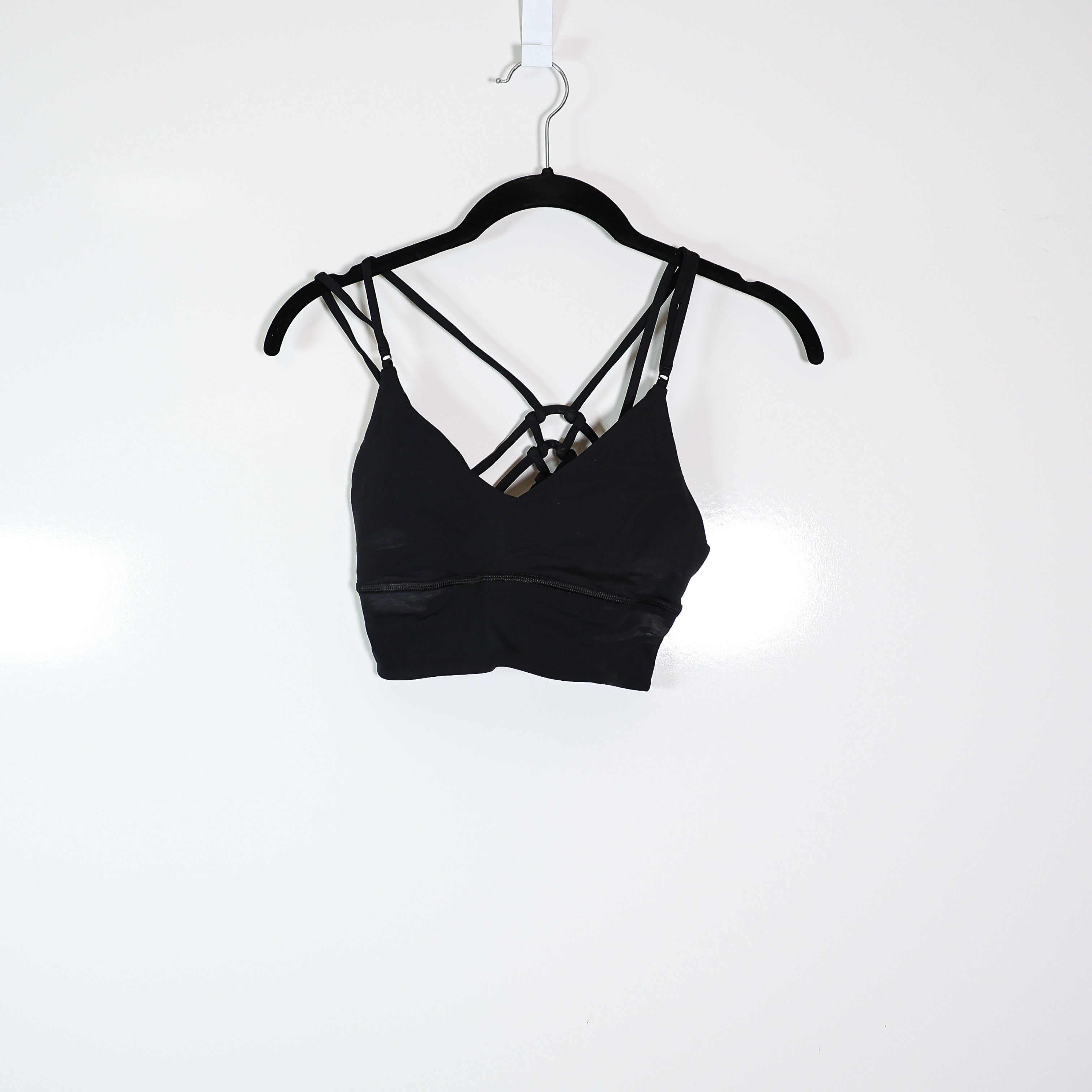 Lululemon Uncaged Strappy Athletic Work Out Sports Bra Solid Black 4