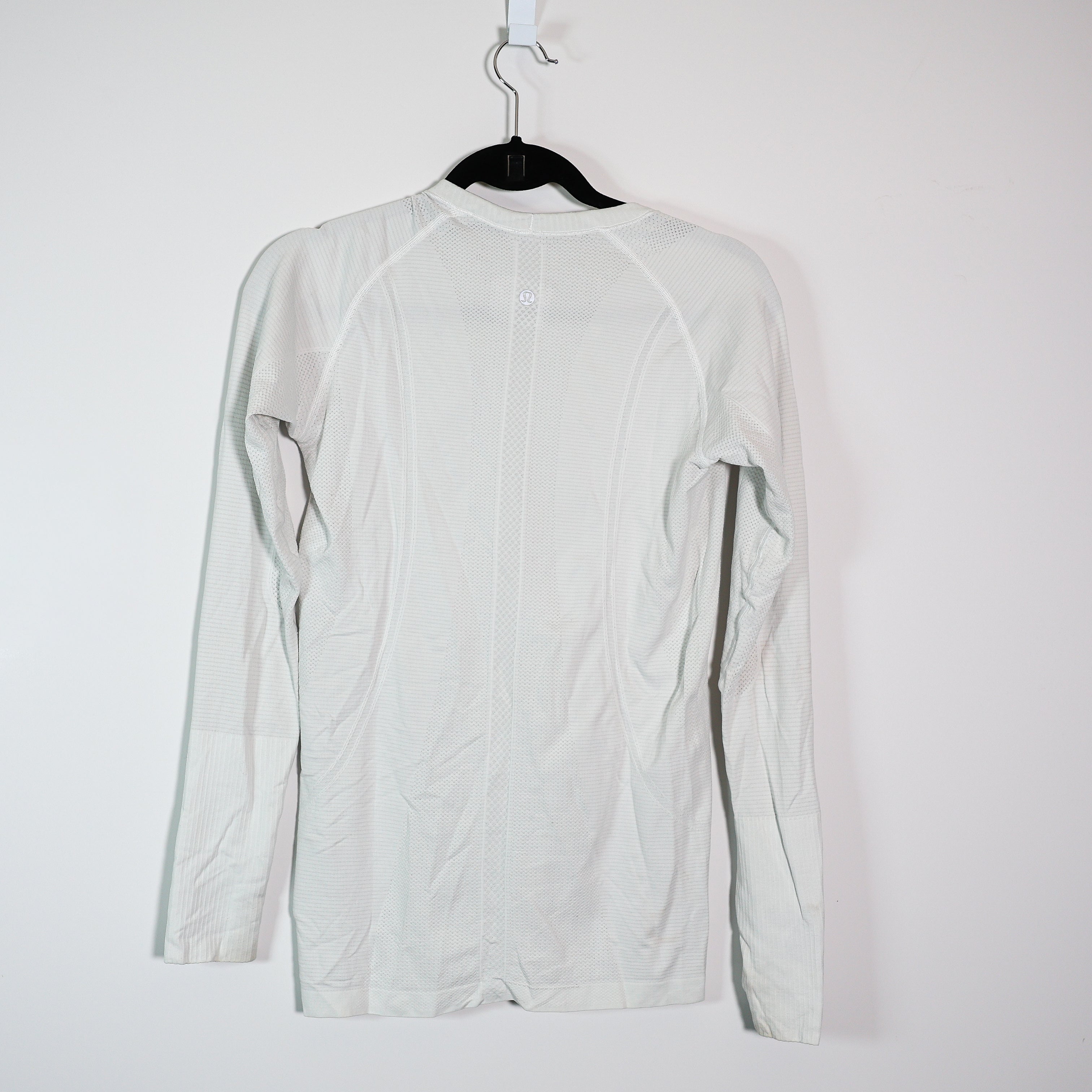 Lululemon Women's Swiftly Tech Long Sleeve Crew Neck Solid White White Shirt Top