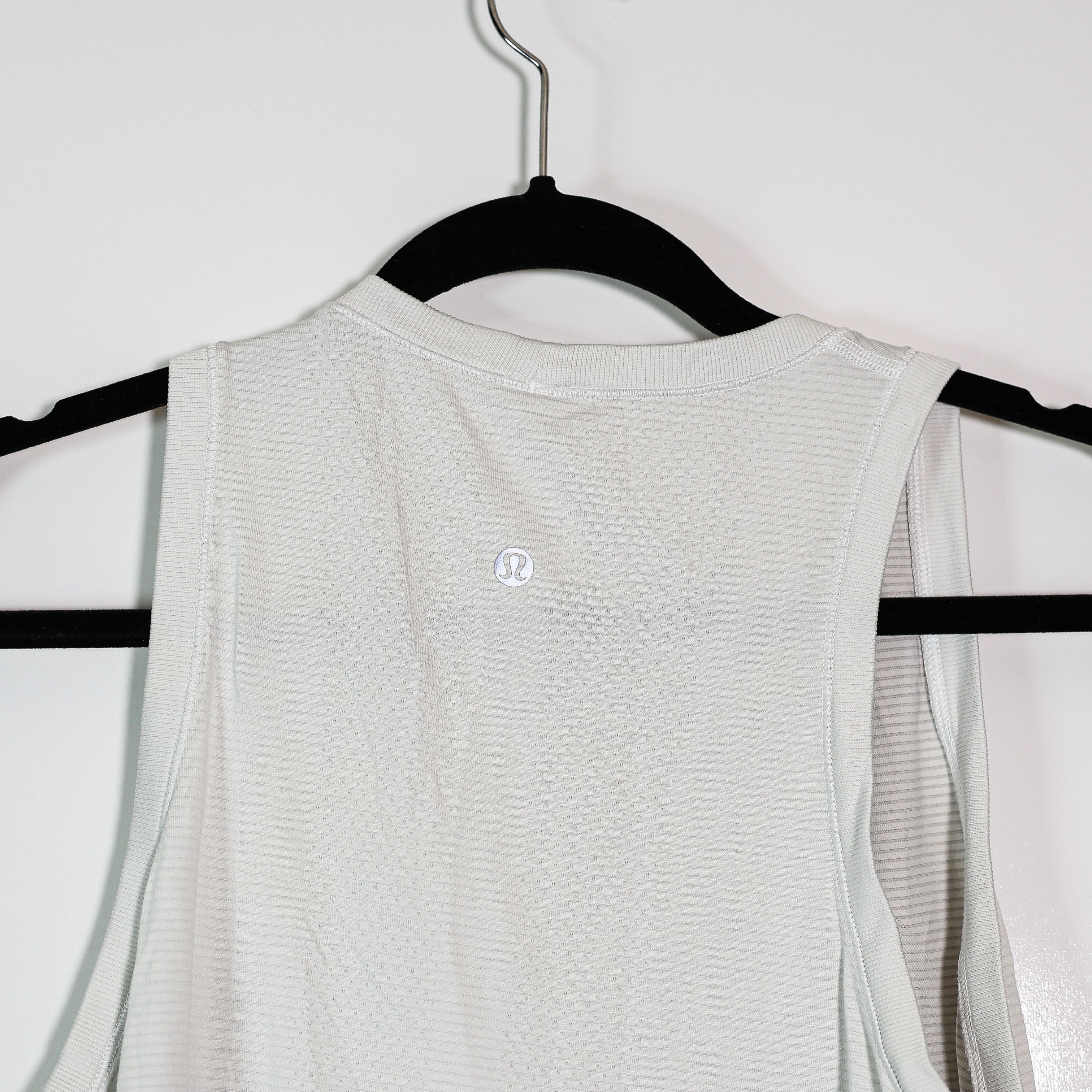 Lululemon Women's Swiftly Tech Crew Neck Sleeveless Athletic Work Out Tank Top 8