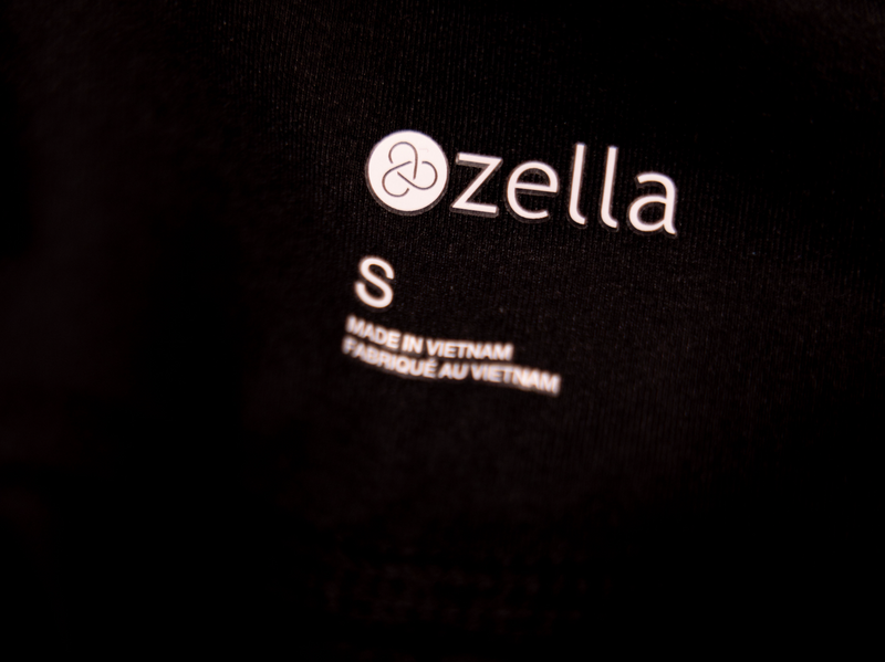 NEW Zella Yoga + Studio Live In Moisture Wicking Athletic Work Out Crop Leggings