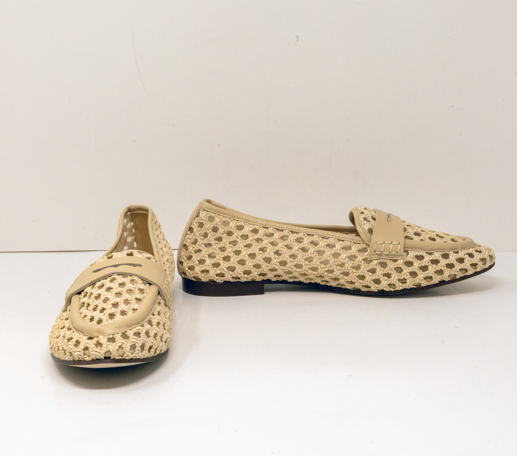 NEW Tuckernuck Rowan Genuine Leather Woven Slip On Loafers Flats Shoes Bone 9.5