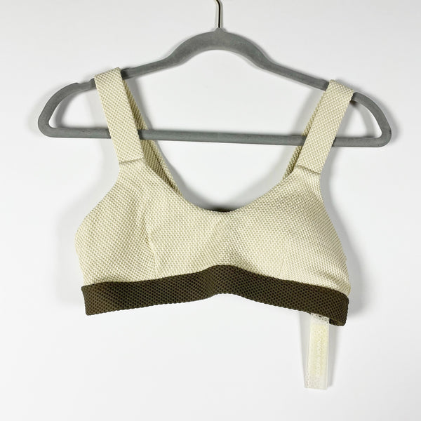 NEW Devon Windsor Ace Canvas Two Tone Textured Strappy Athletic Sports Bra S