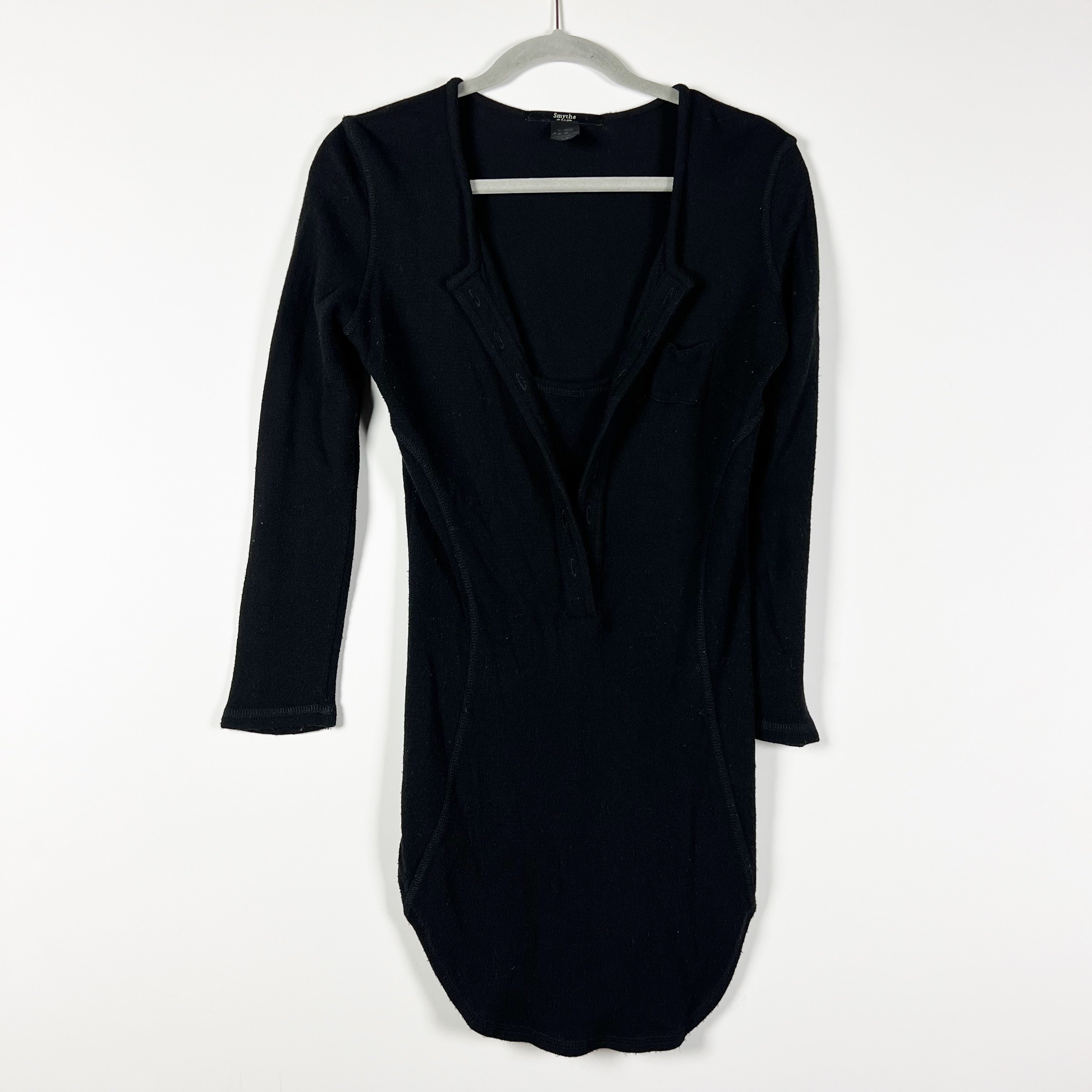 Smythe Knit Stretch Super V Neck Curved Hem Quarter Sleeve Pullover Sweater L