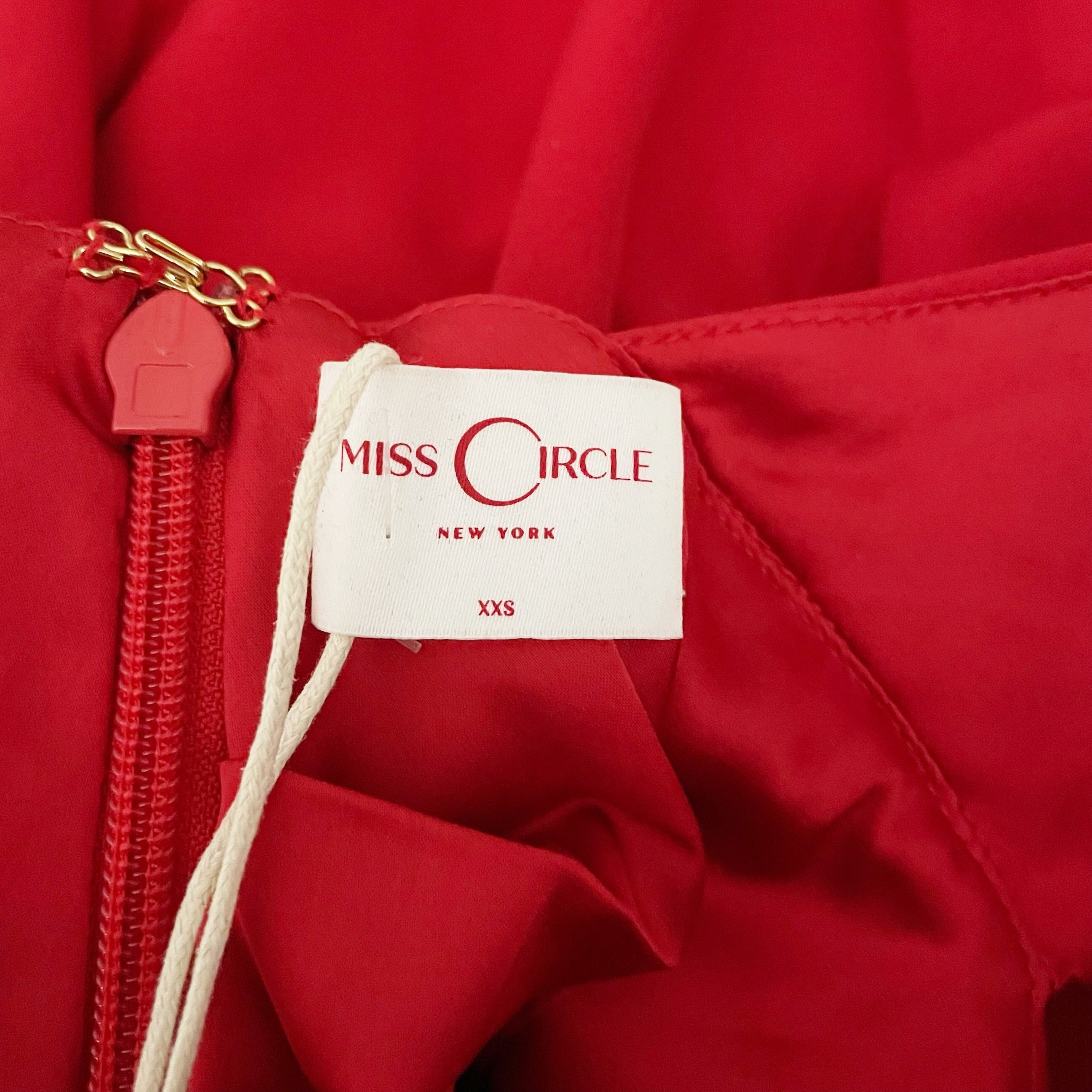 NEW Miss Circle Cait Red Off Shoulder Drop Waist Button Front Mini Dress XXS