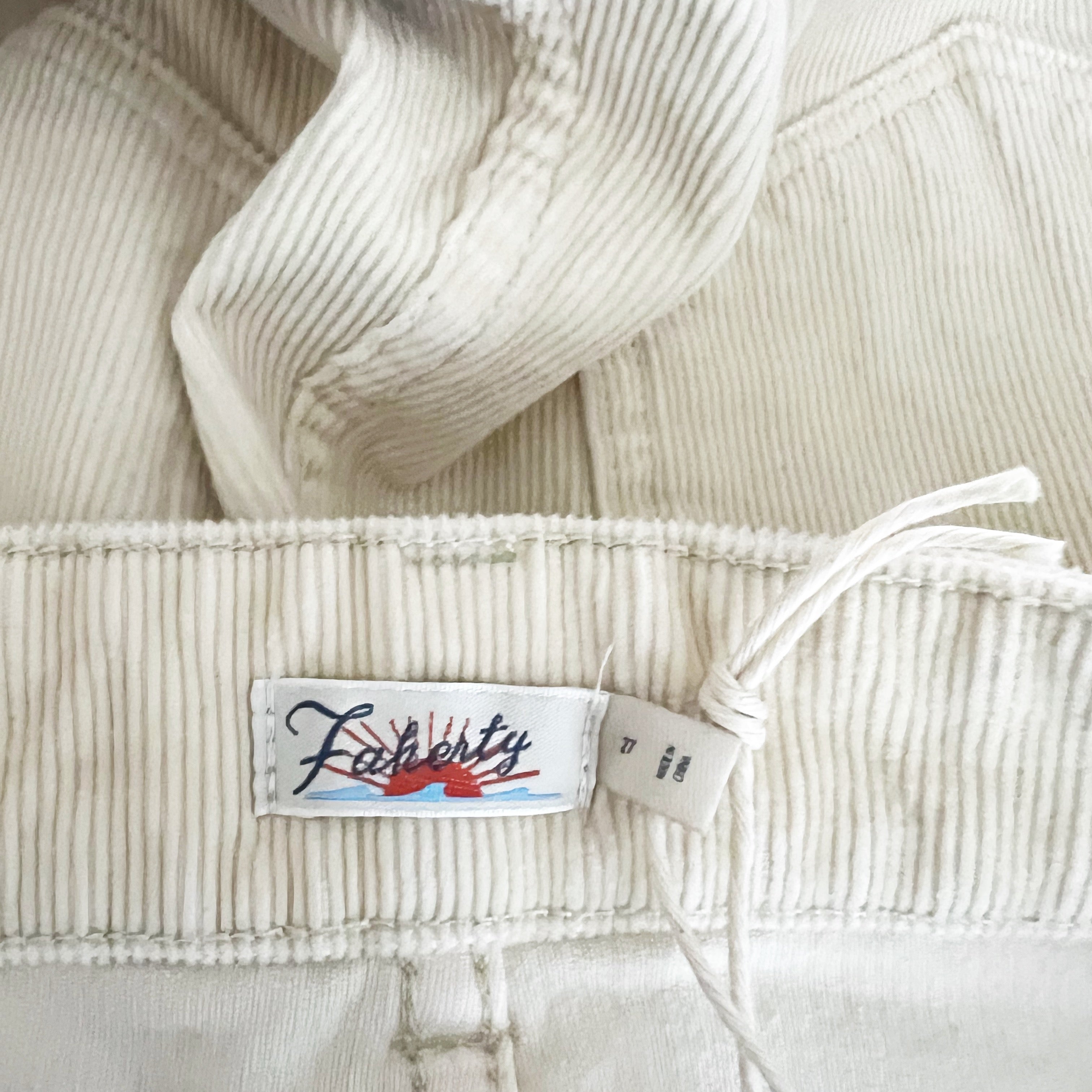 NEW Faherty Softstretch Cord Patch Pocket High Rise Wide Leg Summer Sand Pant 27
