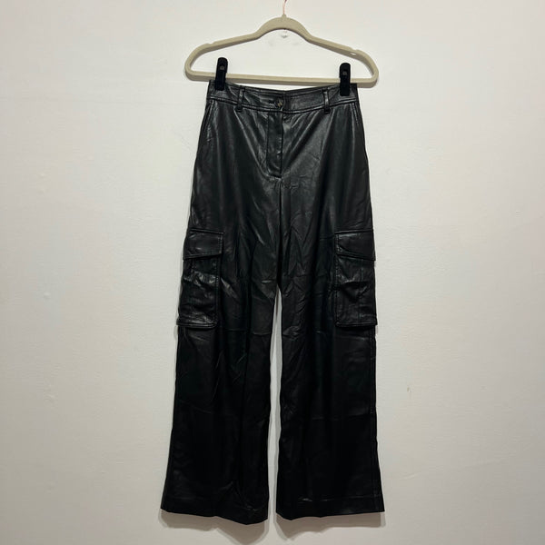 Wilfred Aritzia The Bridger Vegan Faux Leather High Rise Cargo Pants Black 2