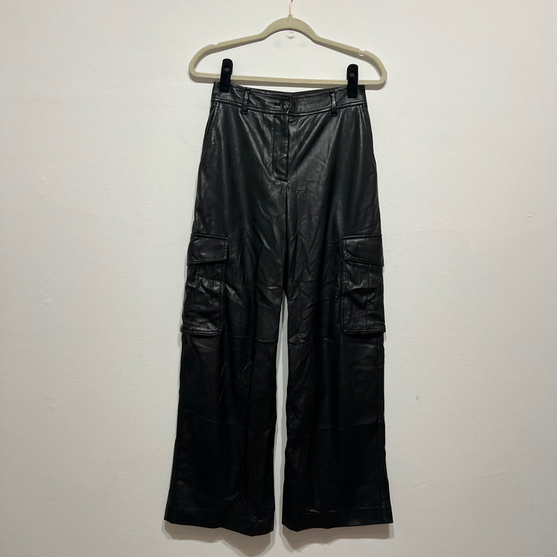 Wilfred Aritzia The Bridger Vegan Faux Leather High Rise Cargo Pants Black 2