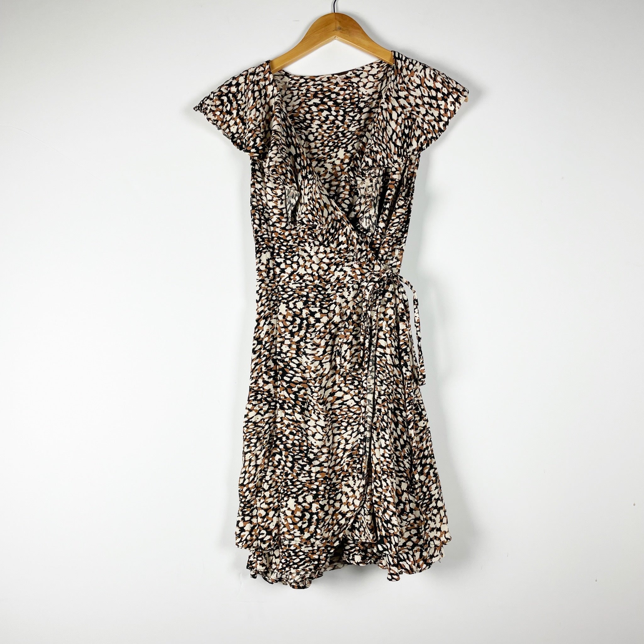 Free People French Quarter Crepe Short Sleeve V Neck Wrap Mini Dress Leopard M