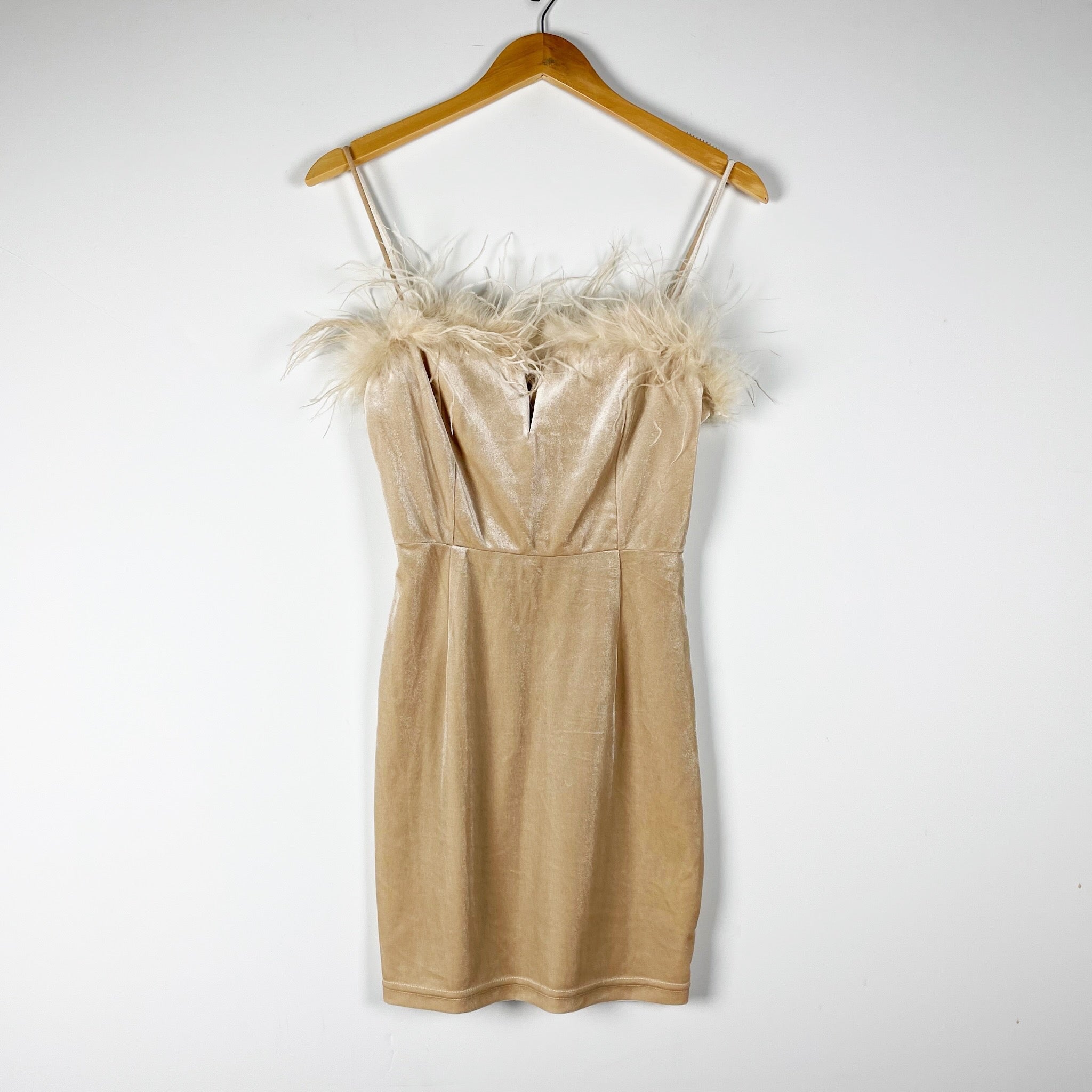 Superdown Erika Velvet Velour Feather Trim Bodycon Mini Party Cocktail Dress S