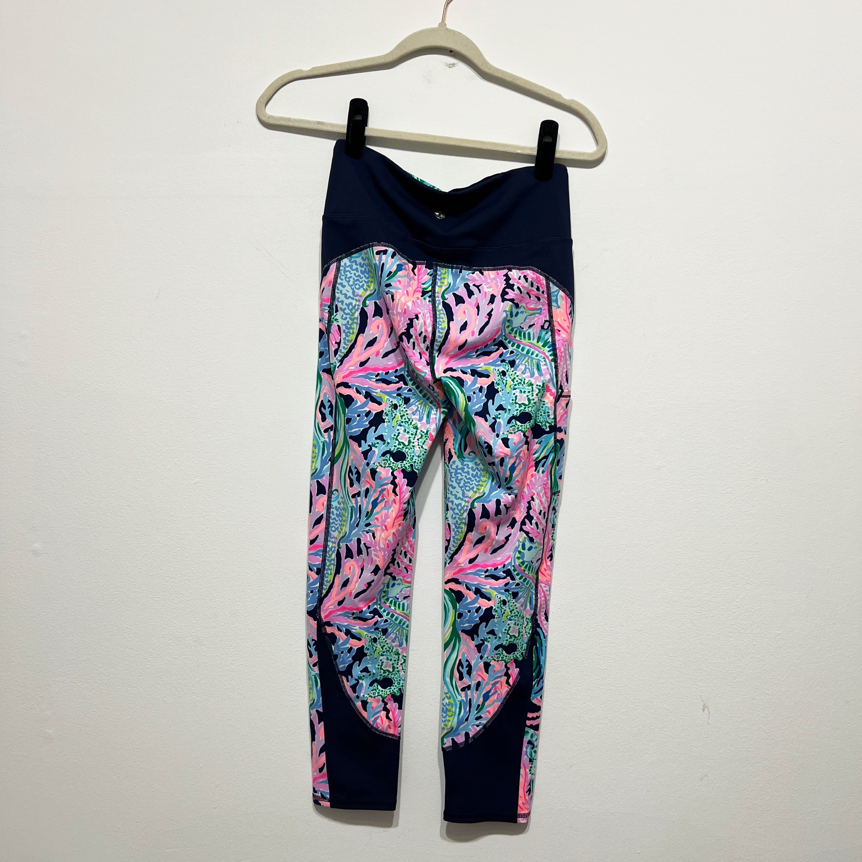 NEW Lilly Pulitzer UPF 50+ Luxletic Weekender Midi Legging Bringing Mermaid Back