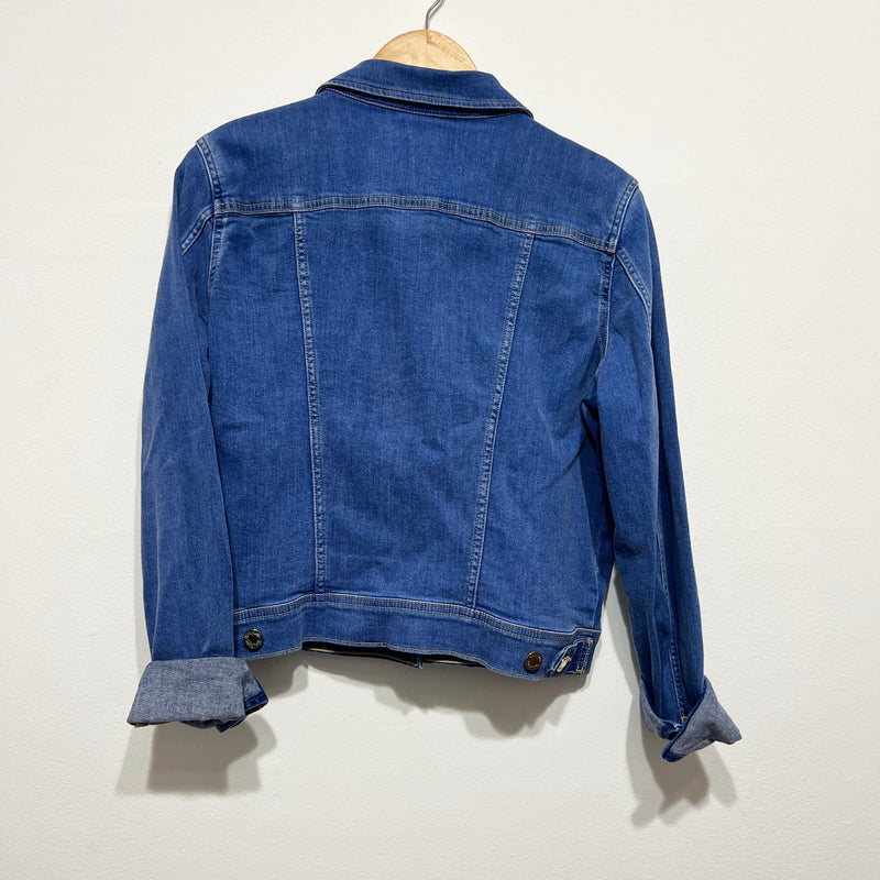 Lilly Pulitzer Seaspray Denim Collar Long Sleeve Button Down Caribbean Blue L