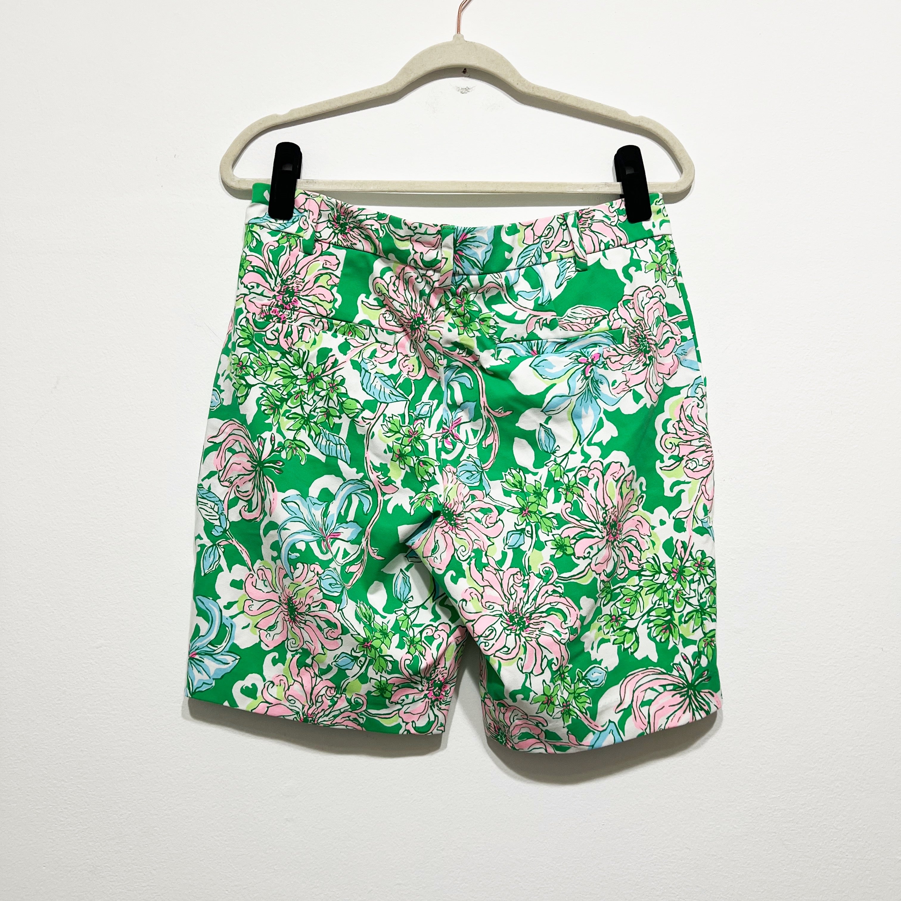 NEW Lilly Pulitzer Natia Mid Rise Knit Stretch Shorts Spearmint Blossom Views 10