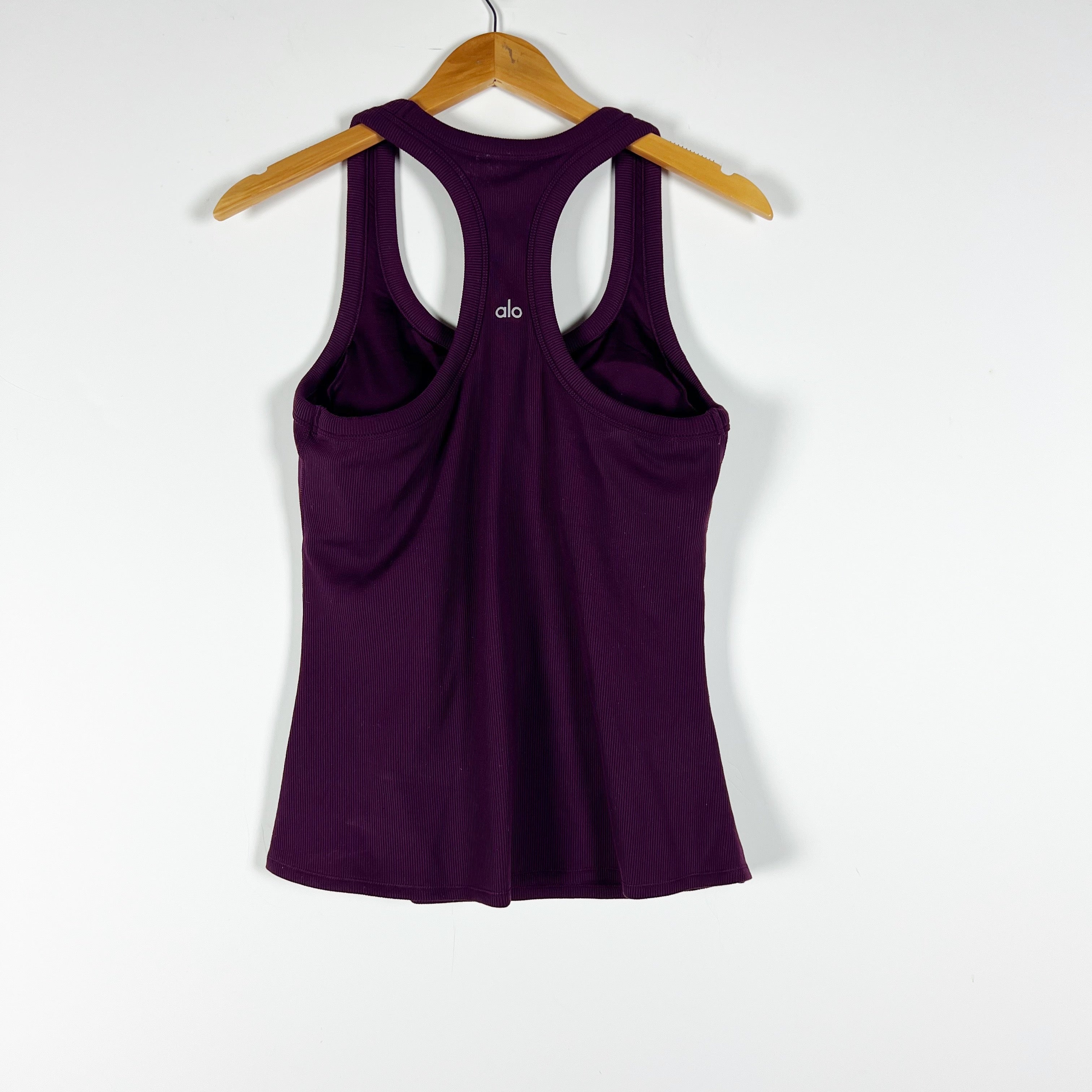 Alo Yoga Women's Ribbed Racerback Sleeveless Athletic Work Out Tank Top Purple L