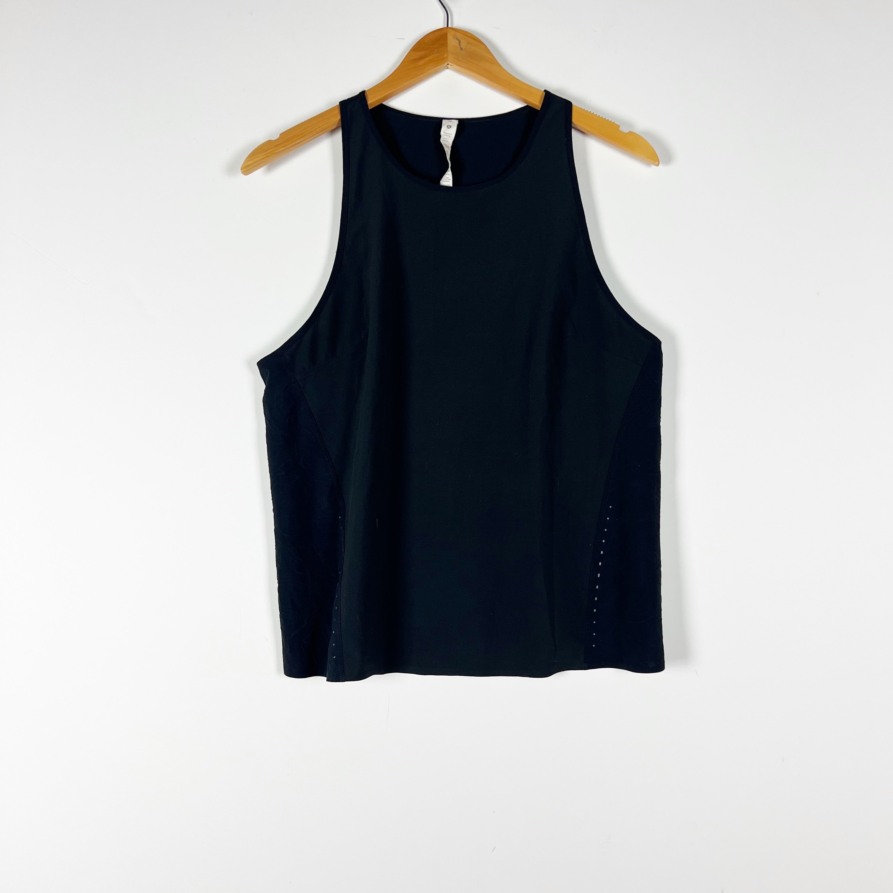 Lululemon Women's Lightweight Stretch Sleeveless Running Tank Top Black 10
