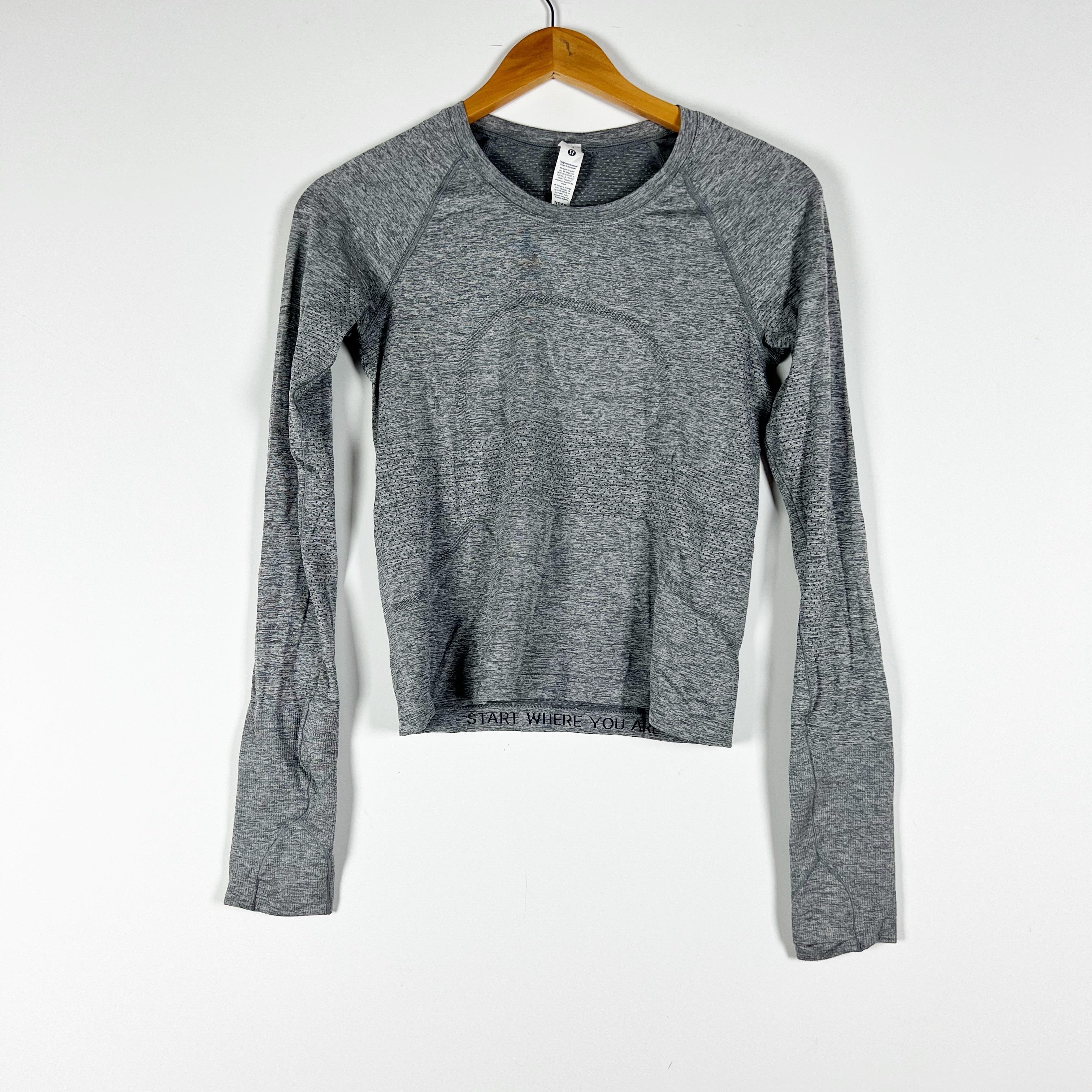 Lululemon Women's Swiftly Tech Long Sleeve Shirt 2.0 Waist Length Heathered Gray