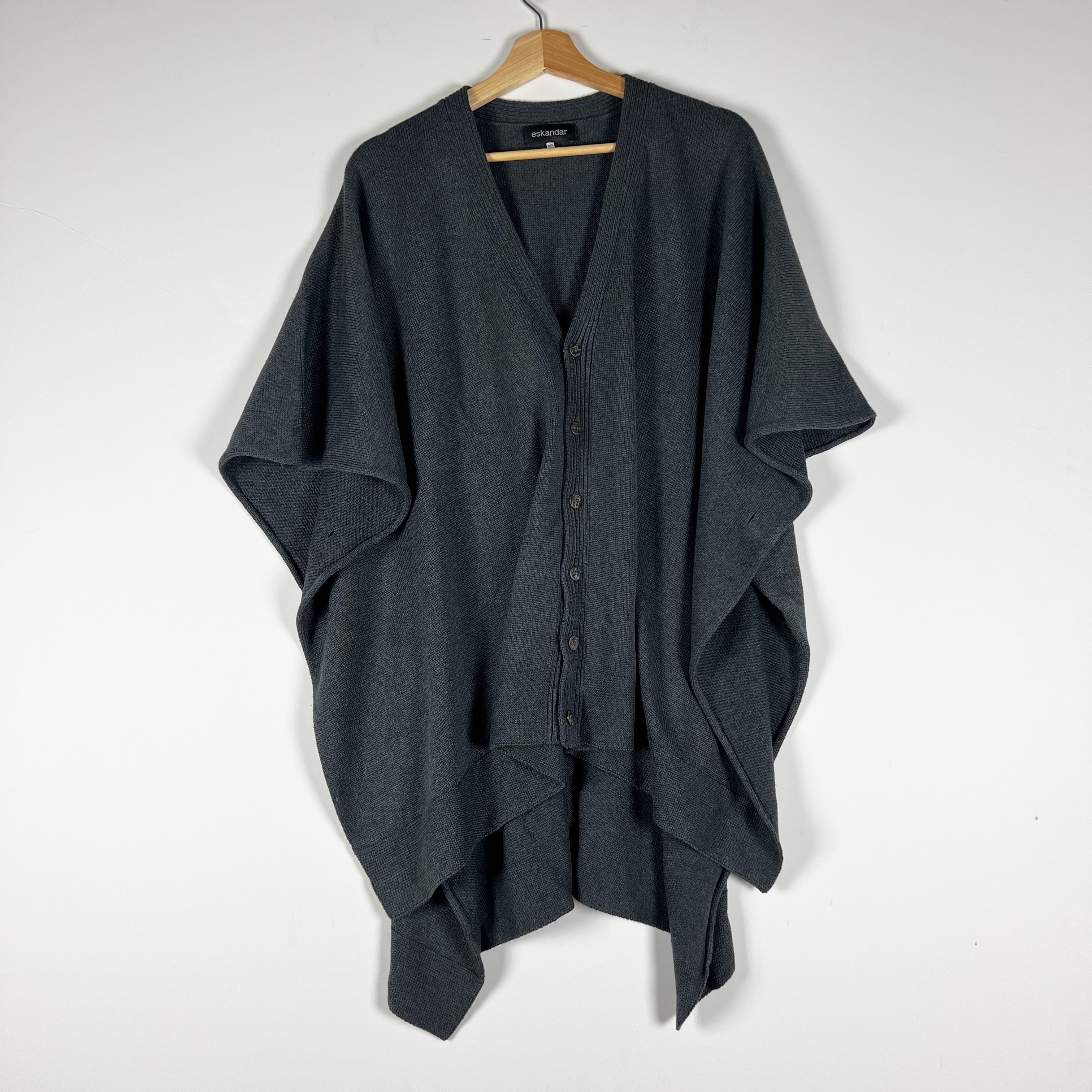 Eskandar 100% Silk Knit Stretch V Neck Button Front Cardigan Poncho Sweater Gray
