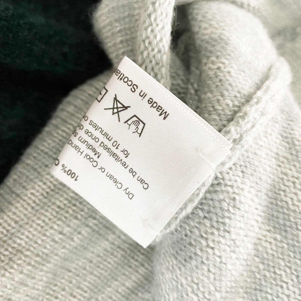 Eskandar Women's 100% Cashmere Knit Stretch Scoop Neck Long Sleeve Sweater Gray