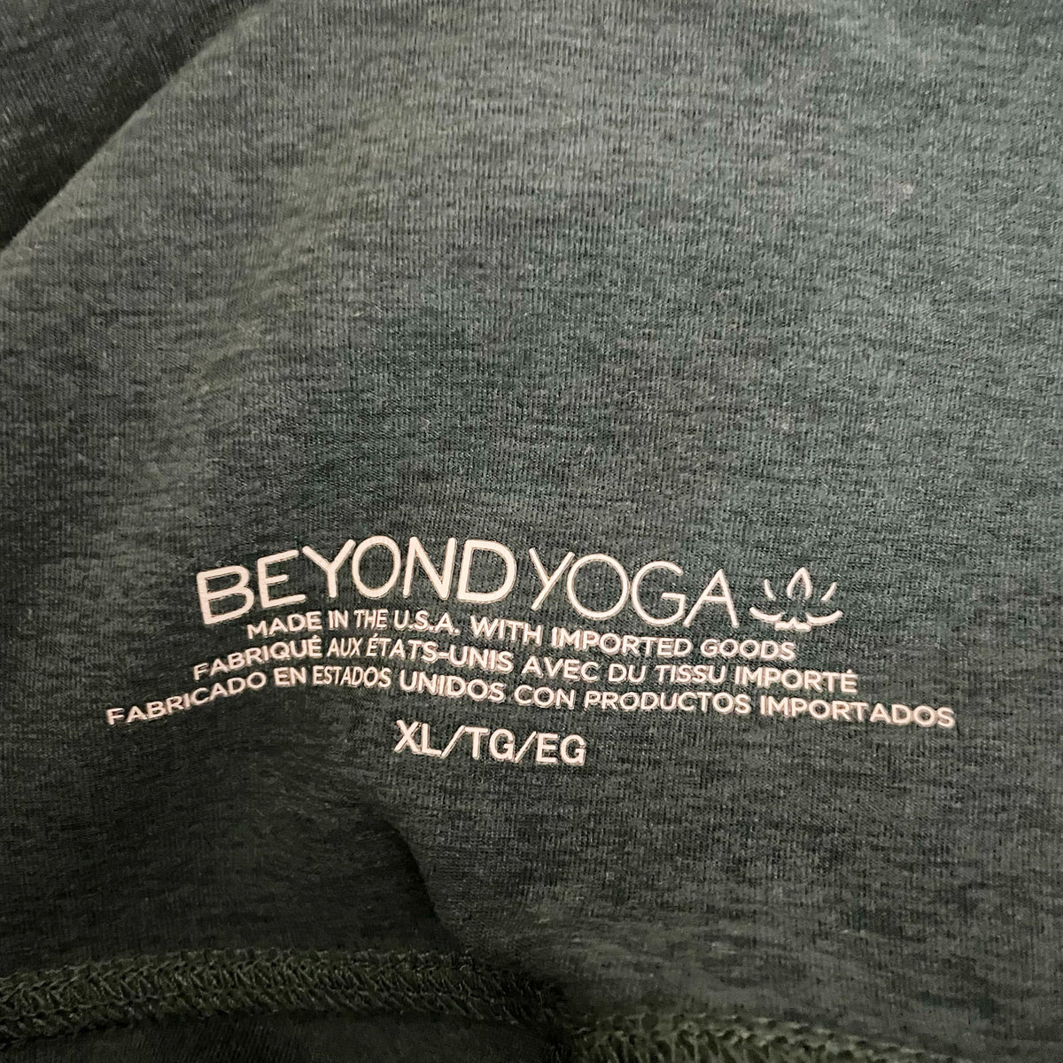 Beyond Yoga Women's High Rise Ankle Crop Ultra Soft Leggings Emerald Green XL