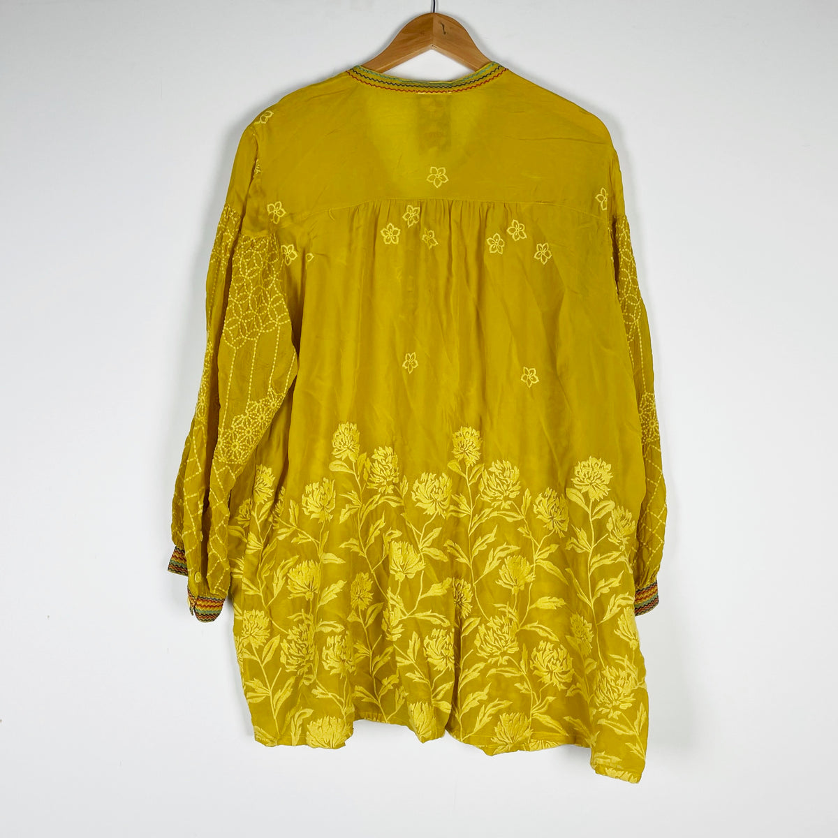 Johnny Was Cupra Rayon Floral Flower Embroidered Pullover Tunic Blouse Yellow XL