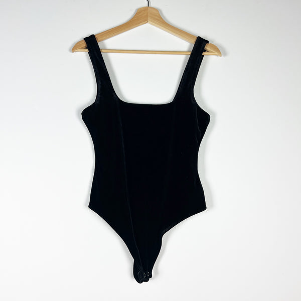 Good American Velvet Velour Modern Tank Square Neck Bodysuit Jumper Black Small